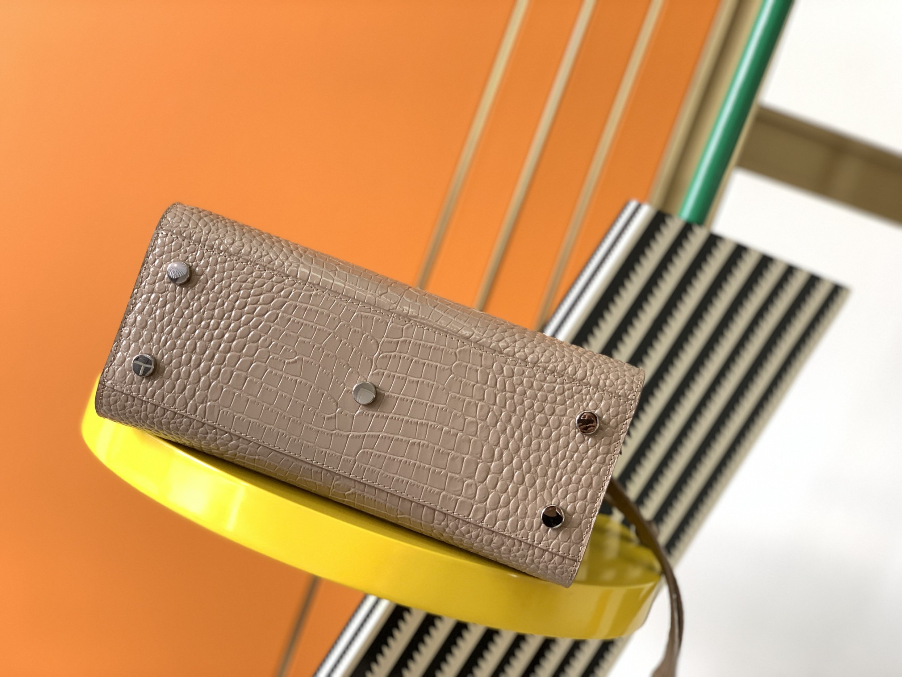 Y51 SAC DE JOUR IN EMBOSSED CROCODILE LEATHER - baby 26x13.5x12.5cm