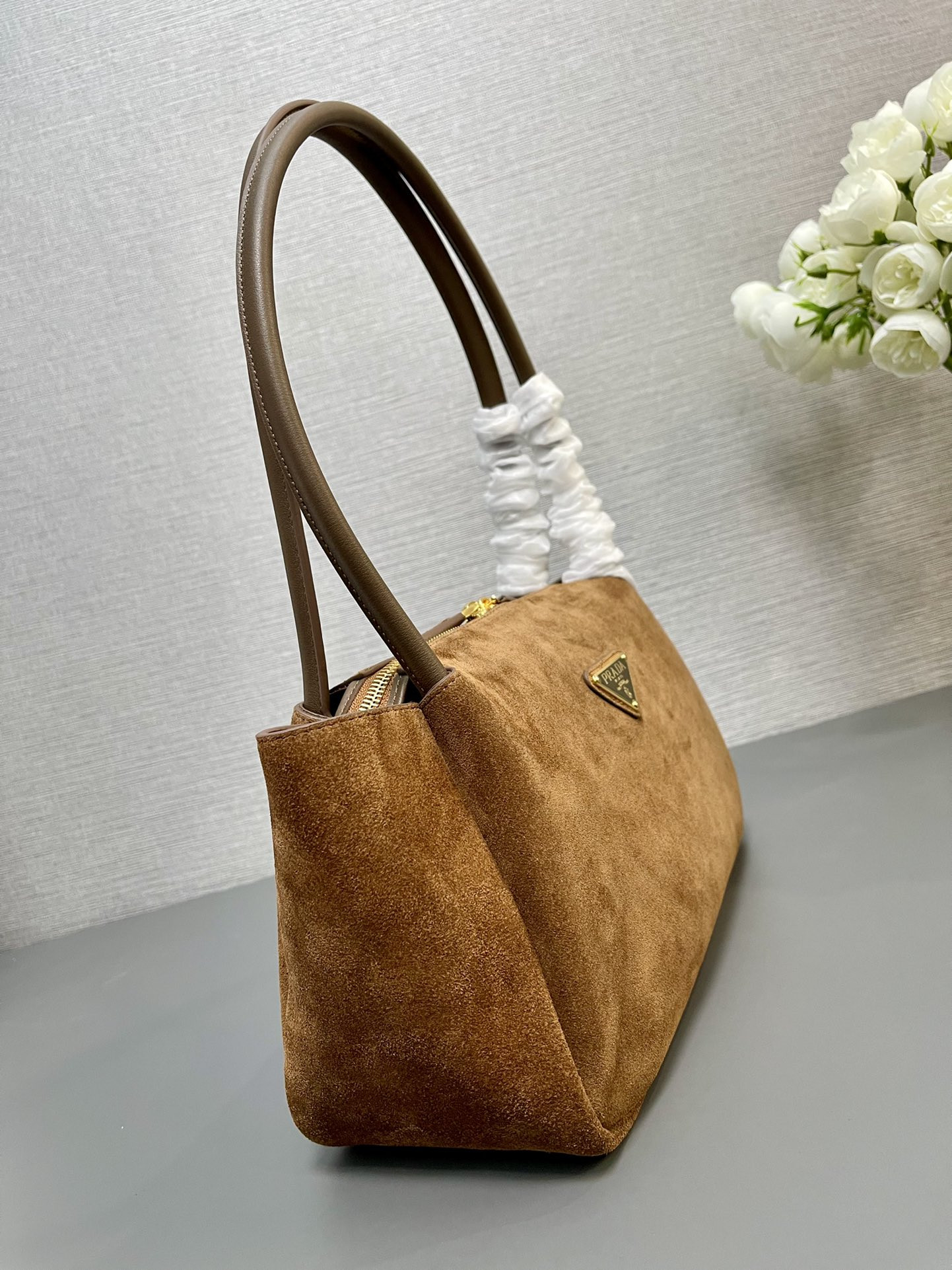 Pra*a Medium suede shoulder bag 28x18x11cm