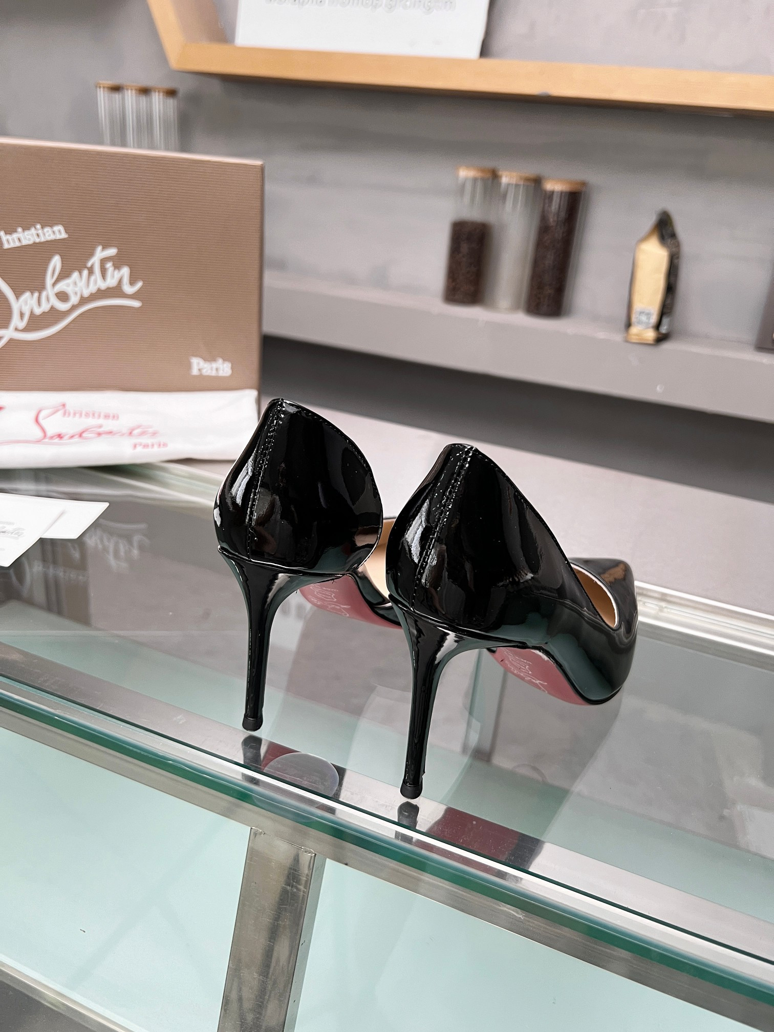 UA Chr1st1an Louboutin CL red-bottom shoes