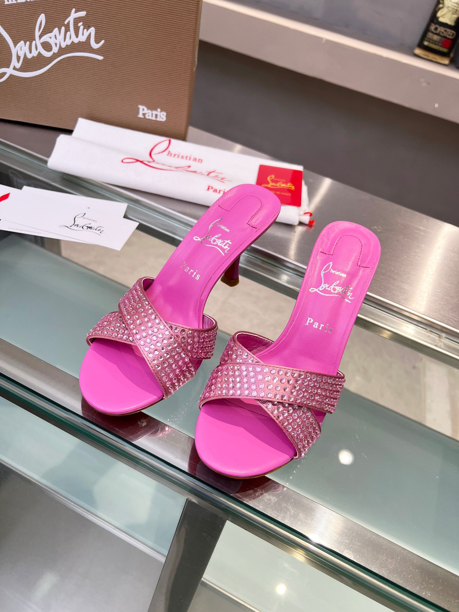 UA Chr1st1an Louboutin CL red-bottom shoes