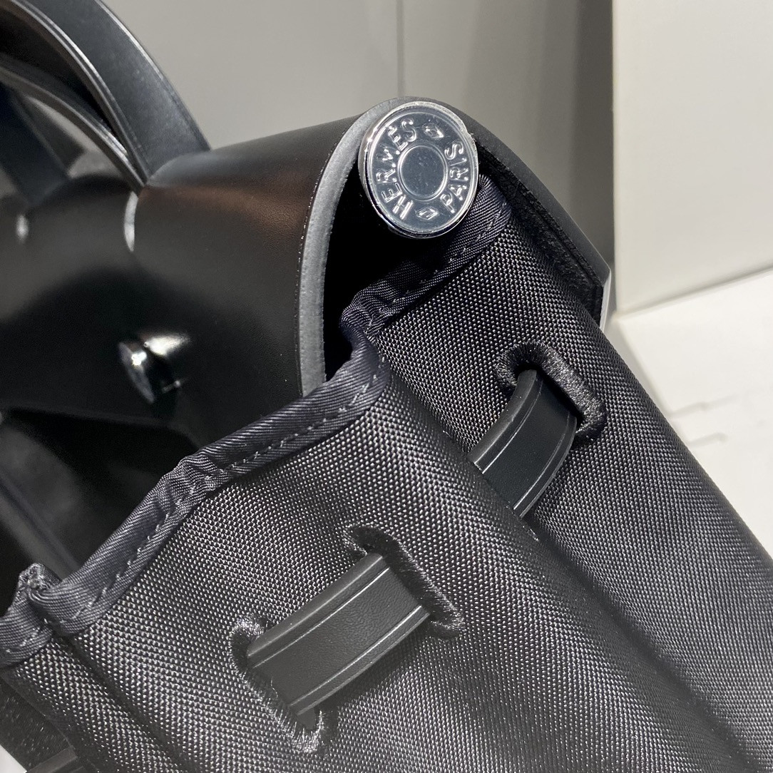 H**me5 Herbag 39 x  28 x  9 cm