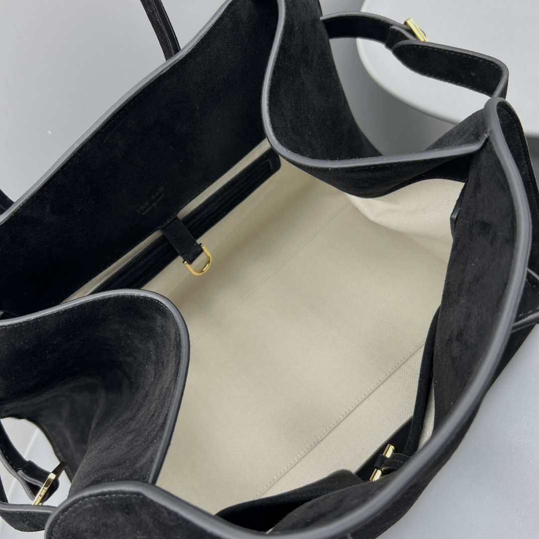 The R0w MARGAUX 15 38.5x16x30cm