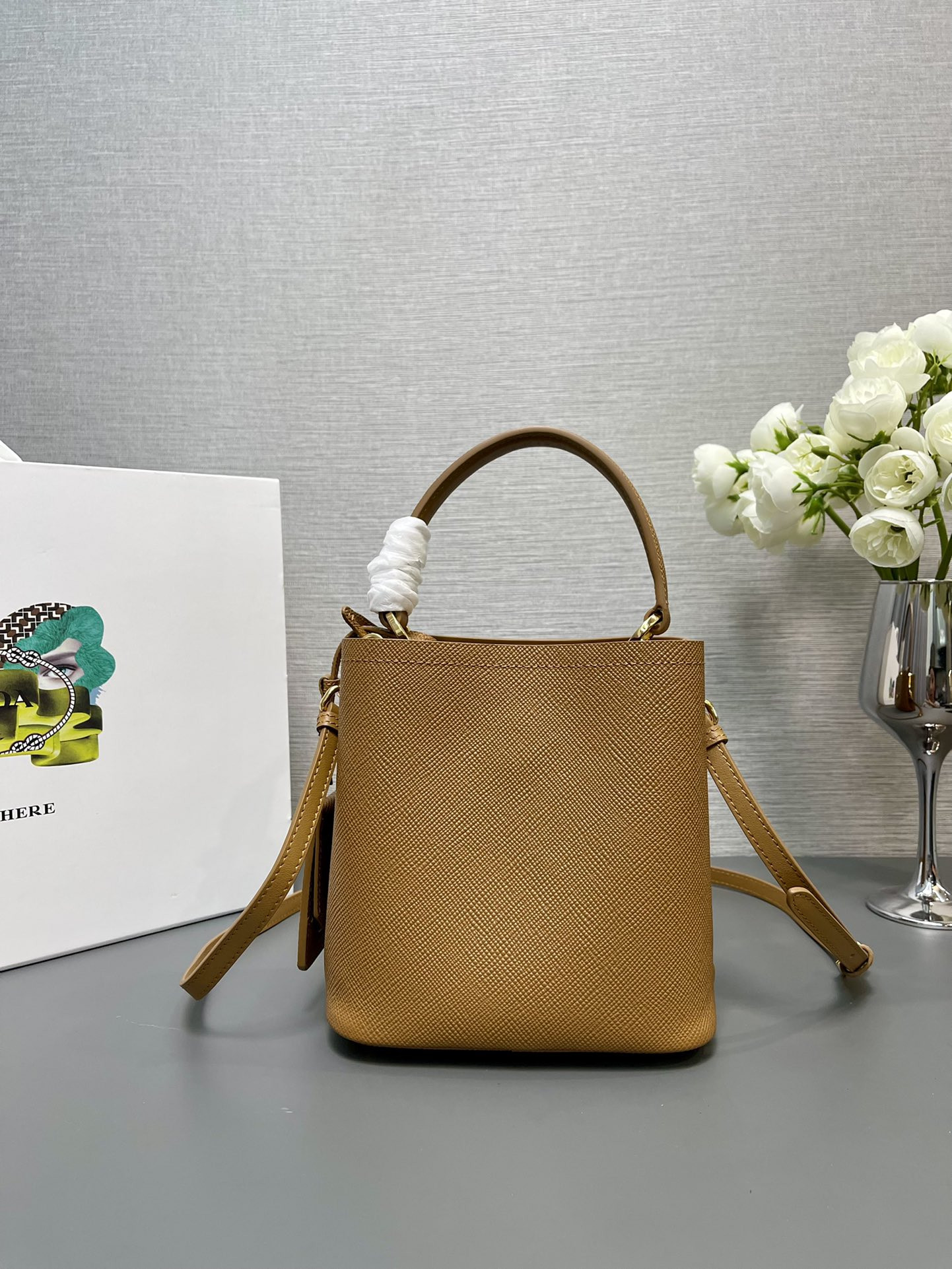 Pra*a Small Saffiano Leather Pra*a Panier Bag 18x17x10.5cm