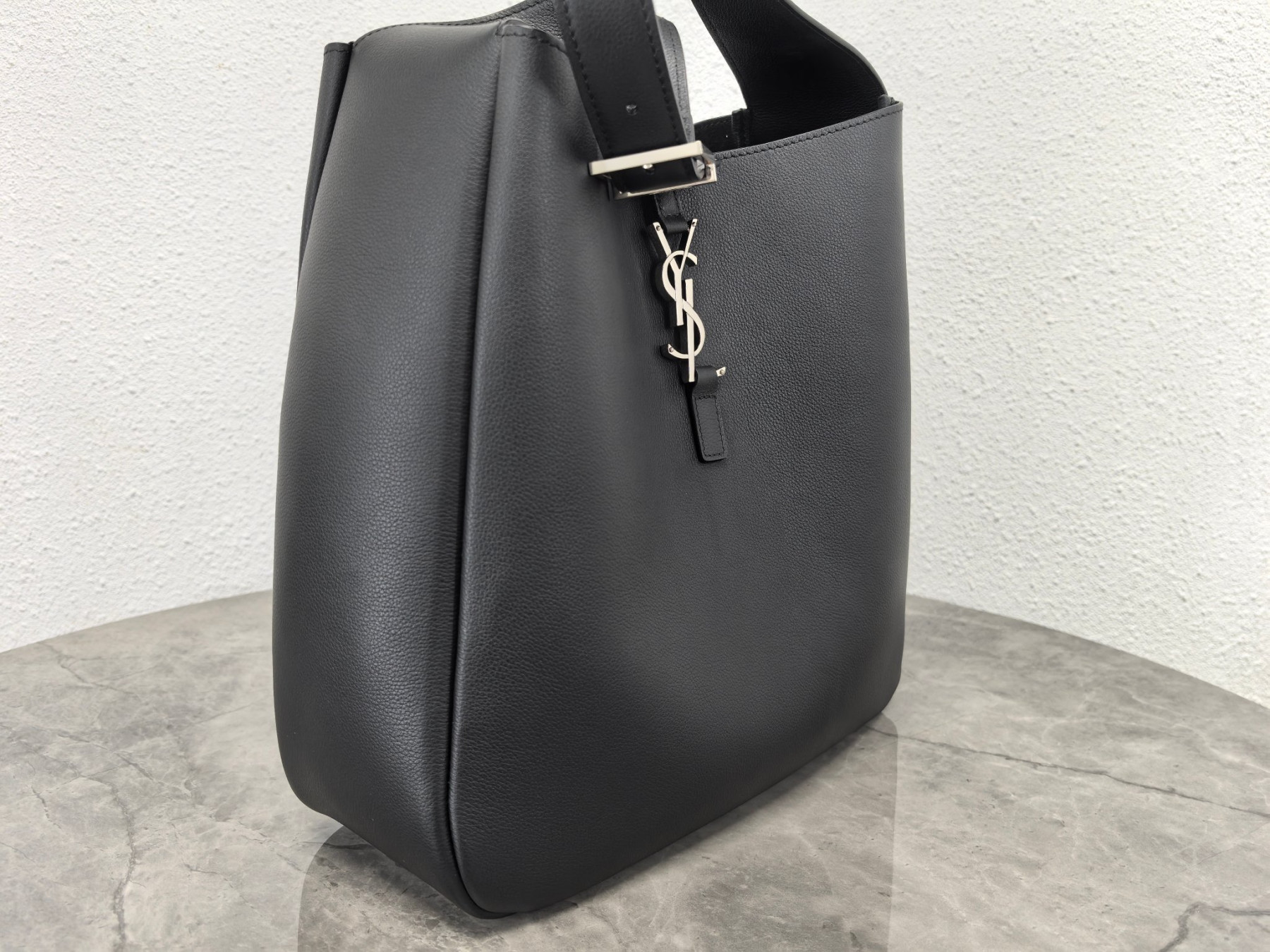 Y51 LE 5 À 7 30 X 31 X 13 CM