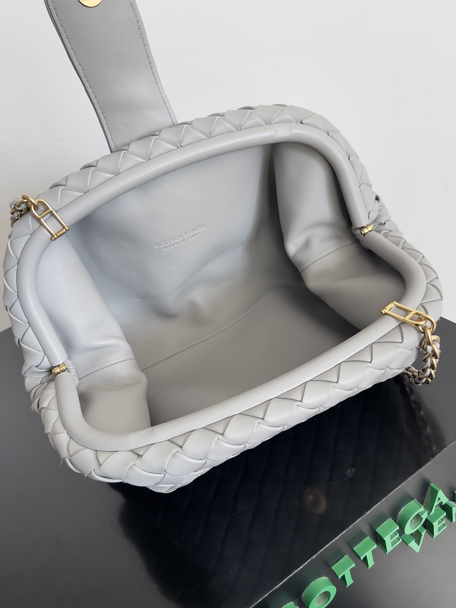 B0tt*ga Ven*ta Lauren 1980 16.5x31.5x11cm