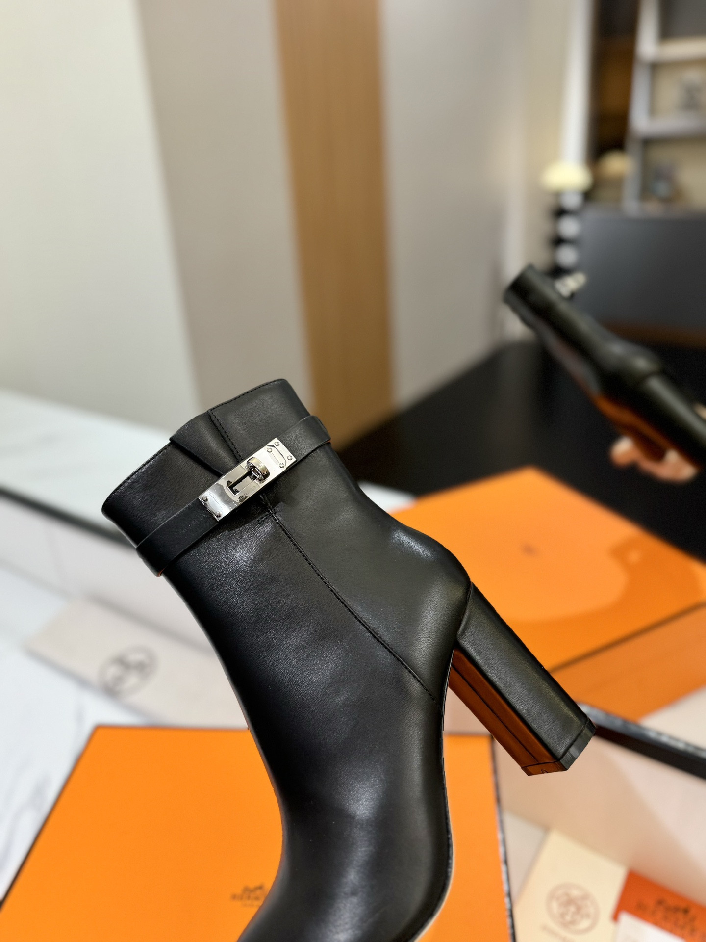 UA H**me5 Kelly Jumping Boots