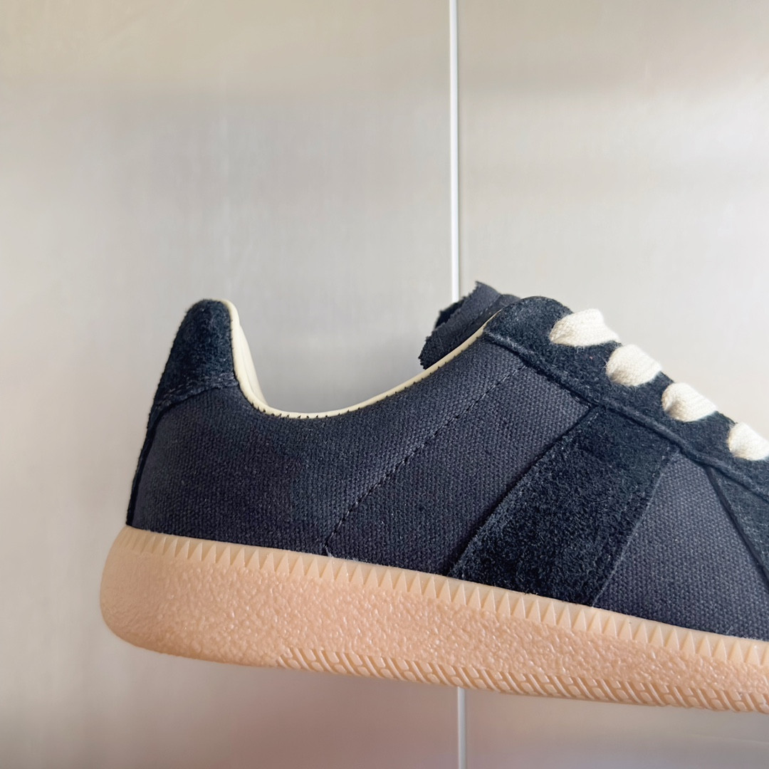 UA Ma1s0n Marg*e1a MM6 Sneakers