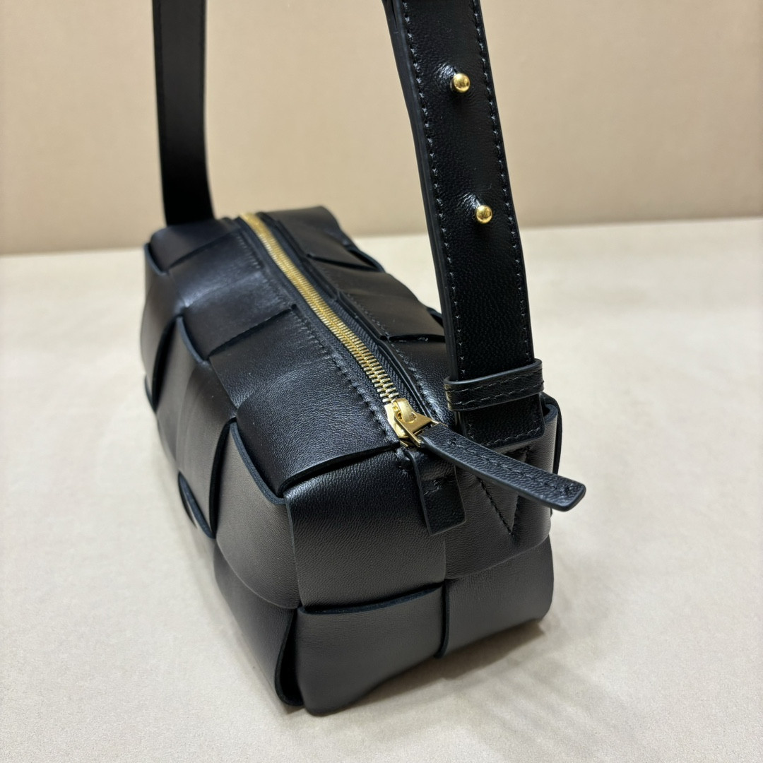 B0tt*ga Ven*ta Small Brick Cassette 23.5x10x10cm