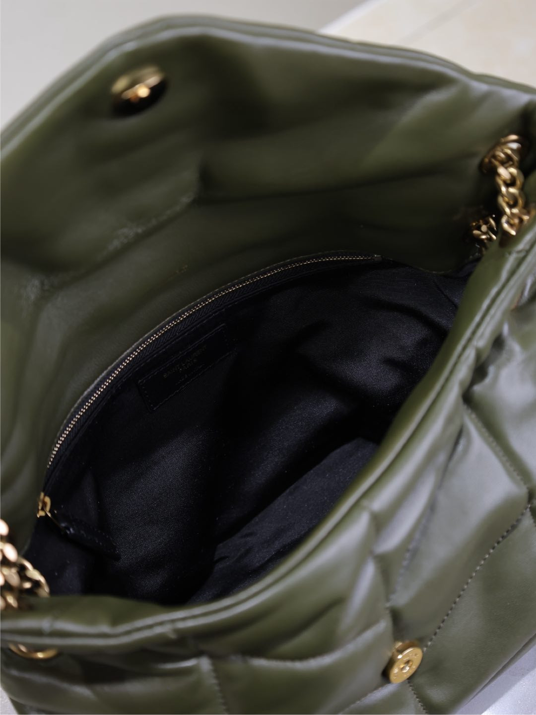 Y51 LOULOU PUFFER MEDIUM IN NAPPA LEATHER 35x23x13.5cm