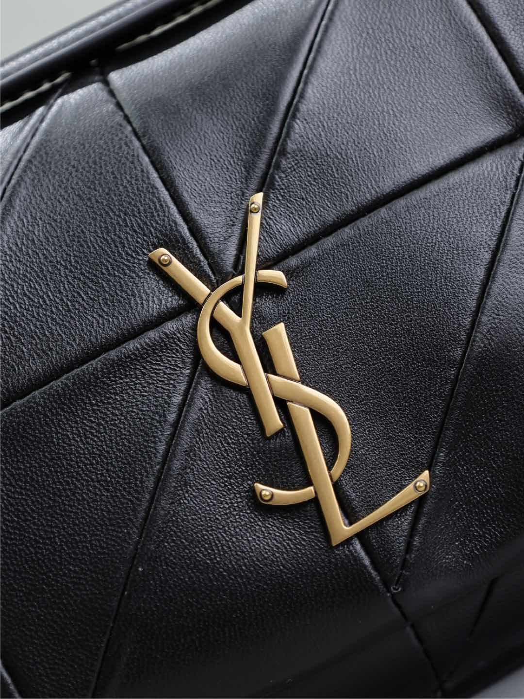 Y51 Jamie Medium 25x15x7.5cm