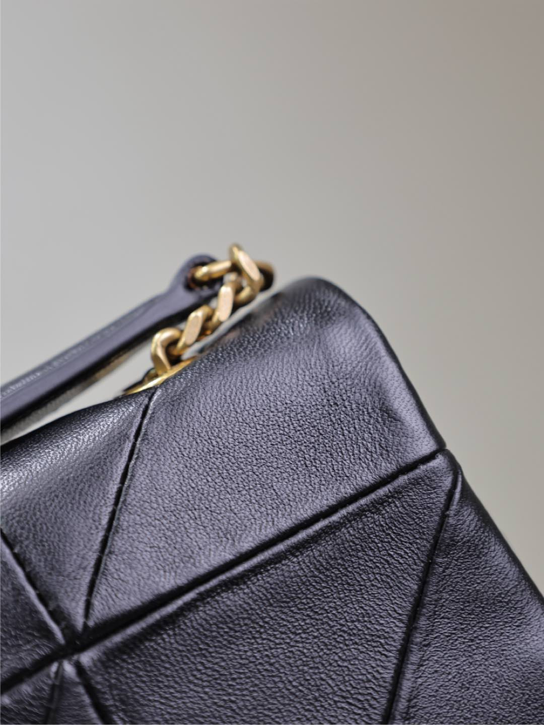 Y51 Jamie 20×12.5×6.5cm