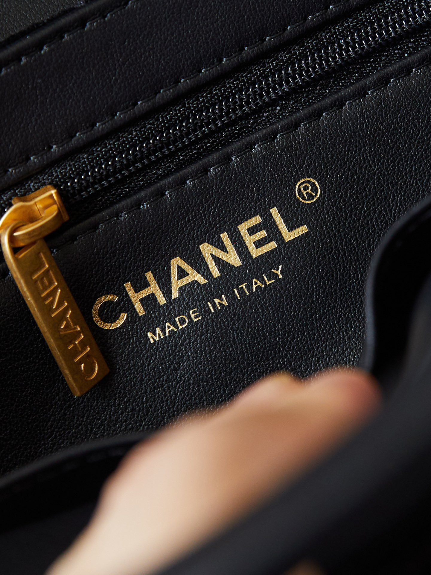 Ch**el 24A Kelly 19x13x7cm