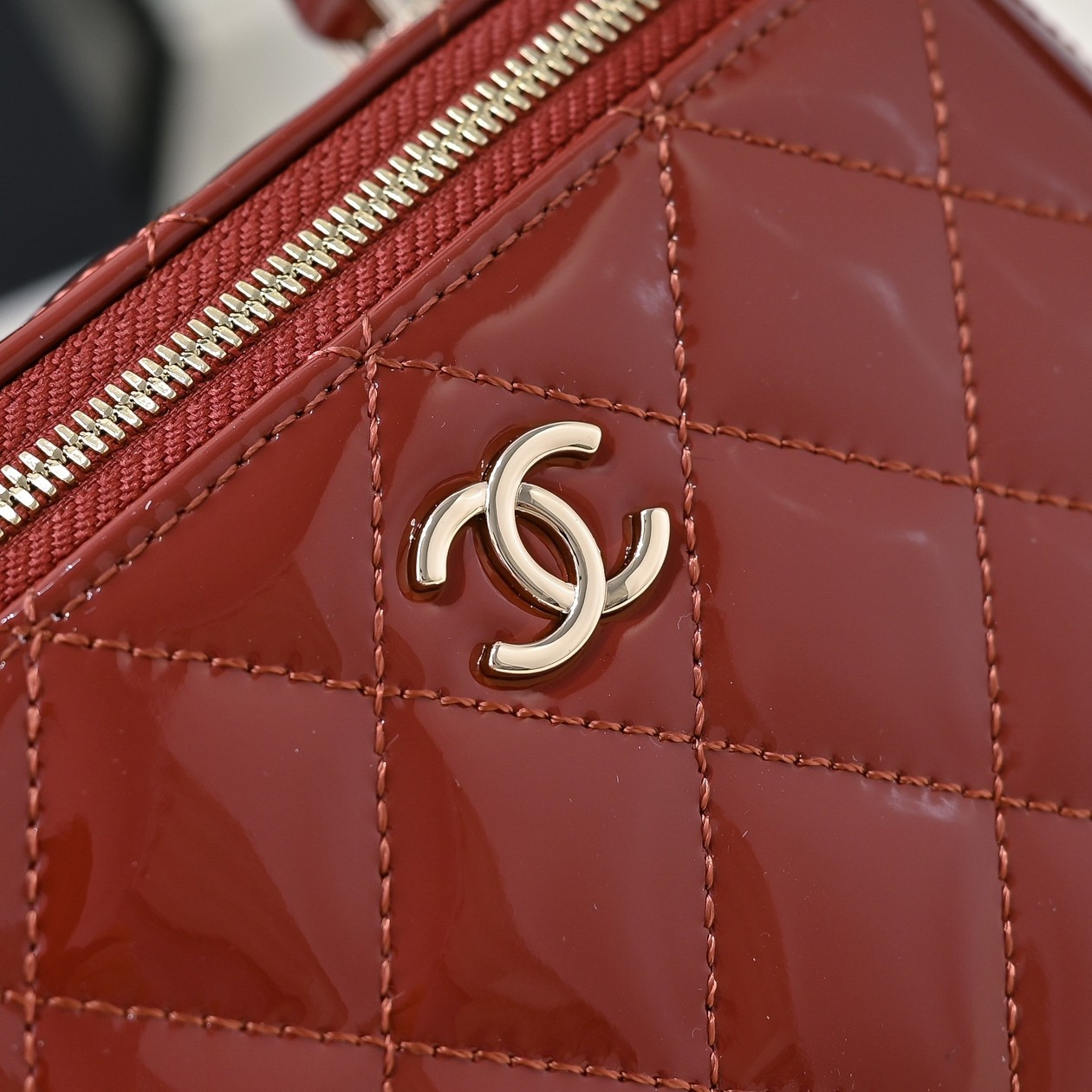 Ch**el Long Vanity with chain 16.5x10x8cm