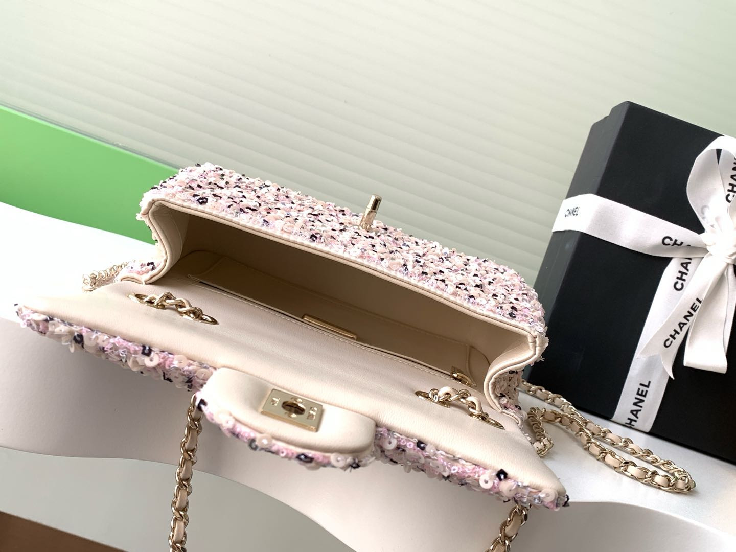 Ch**el Flap Bag 20cm