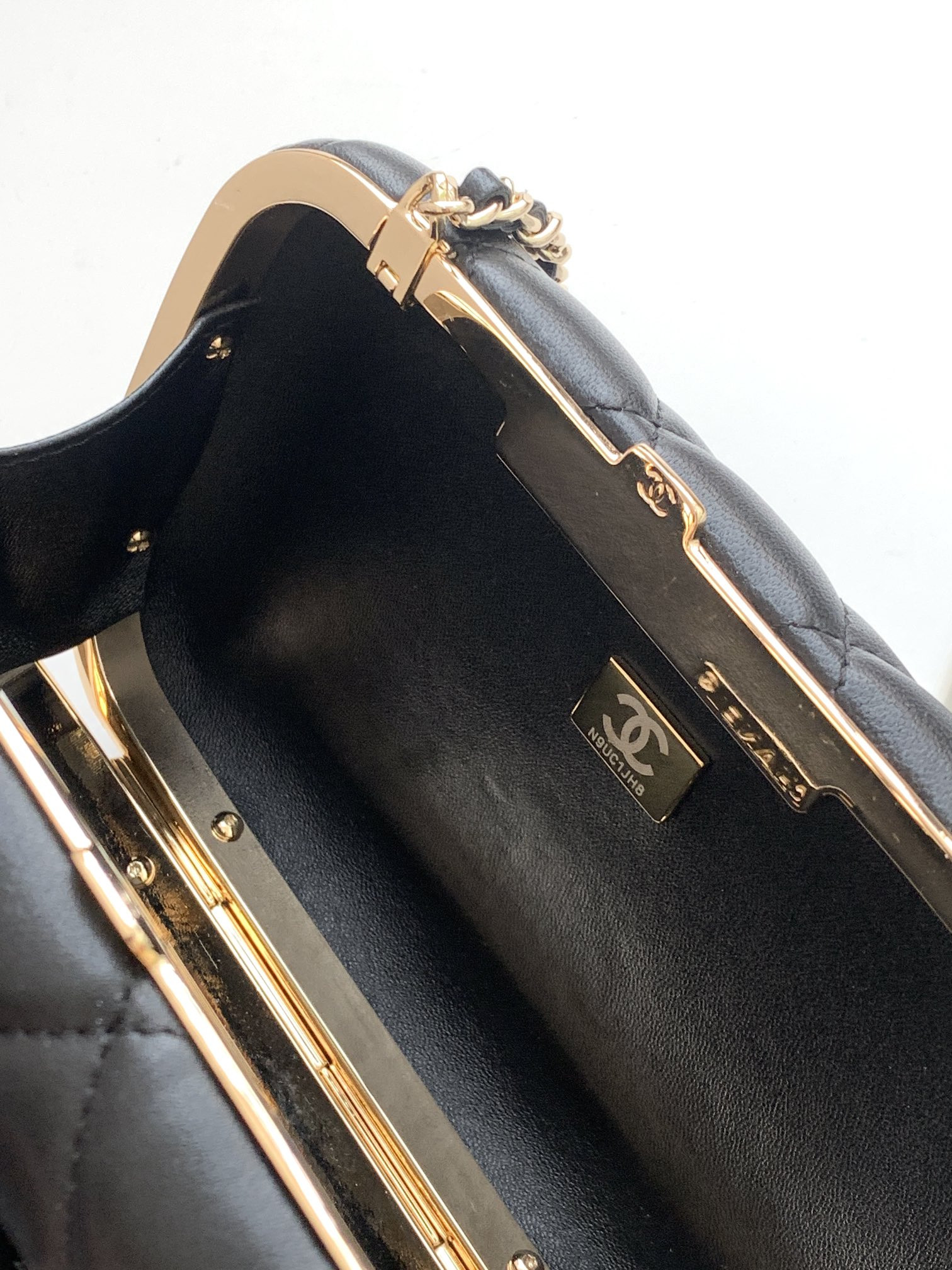 Ch**el Clip Bag 13x18x5cm