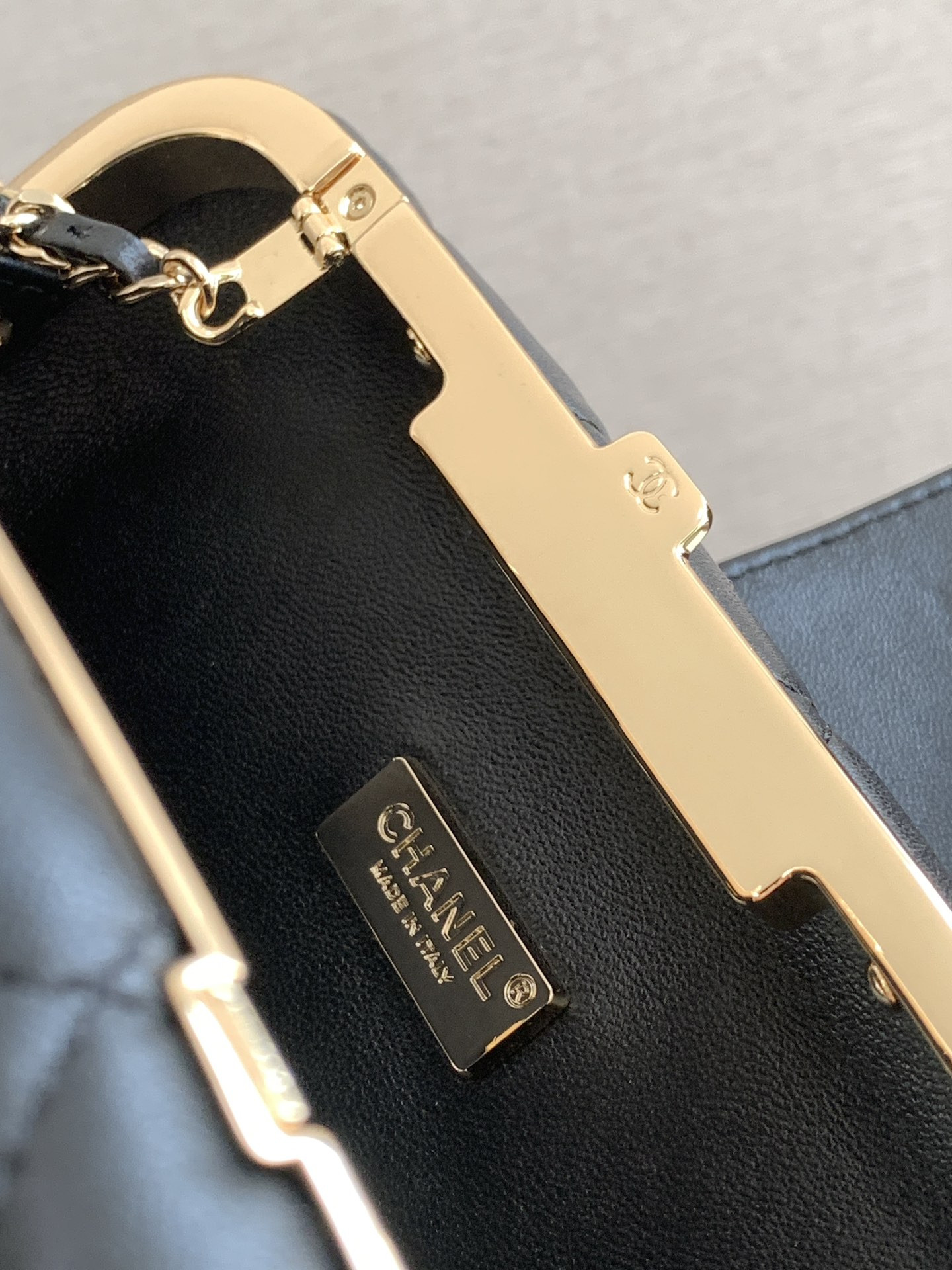 Ch**el Clip Bag 13x18x5cm