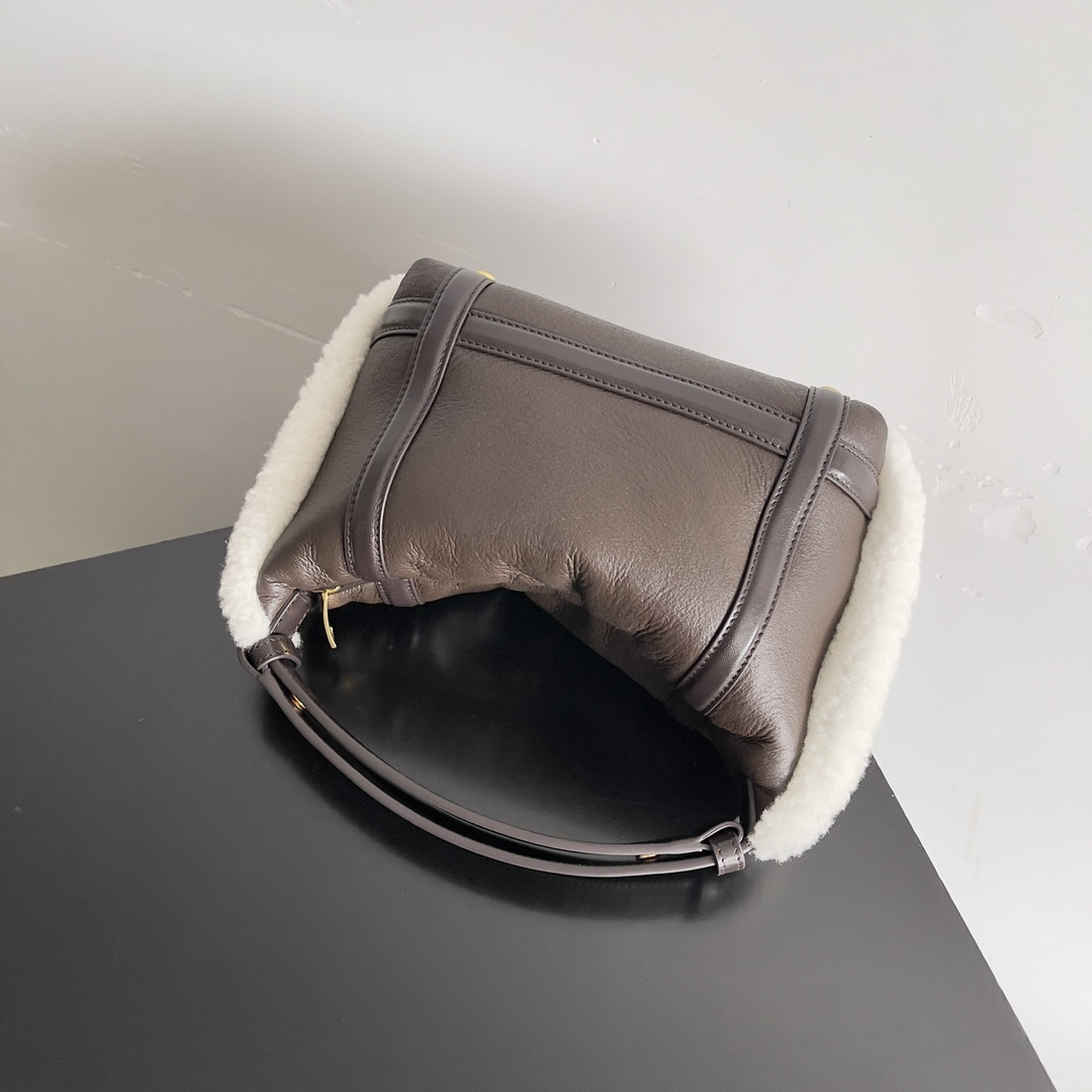 B0tt*ga Ven*ta Mini Wallace 20x13x9.5cm