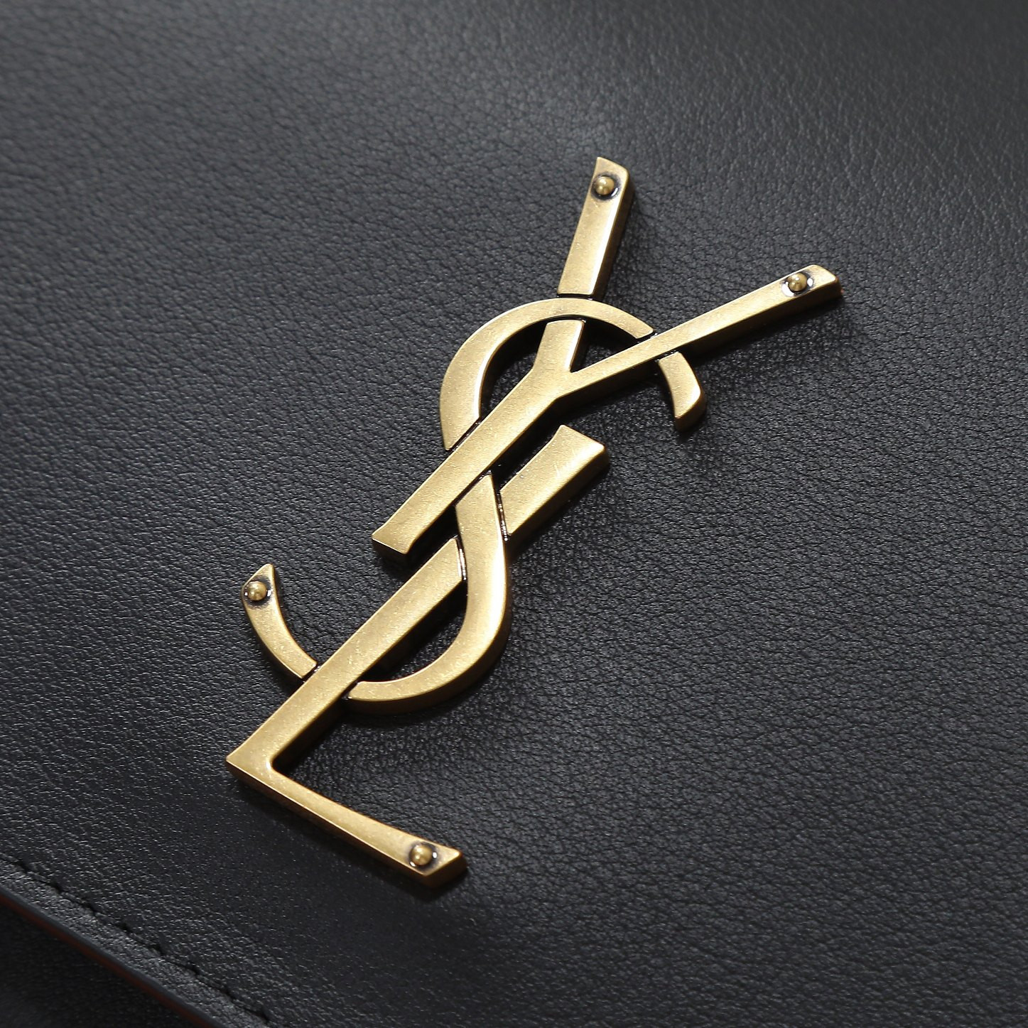 Y51 niki satchel in leather 21.5x16x9cm