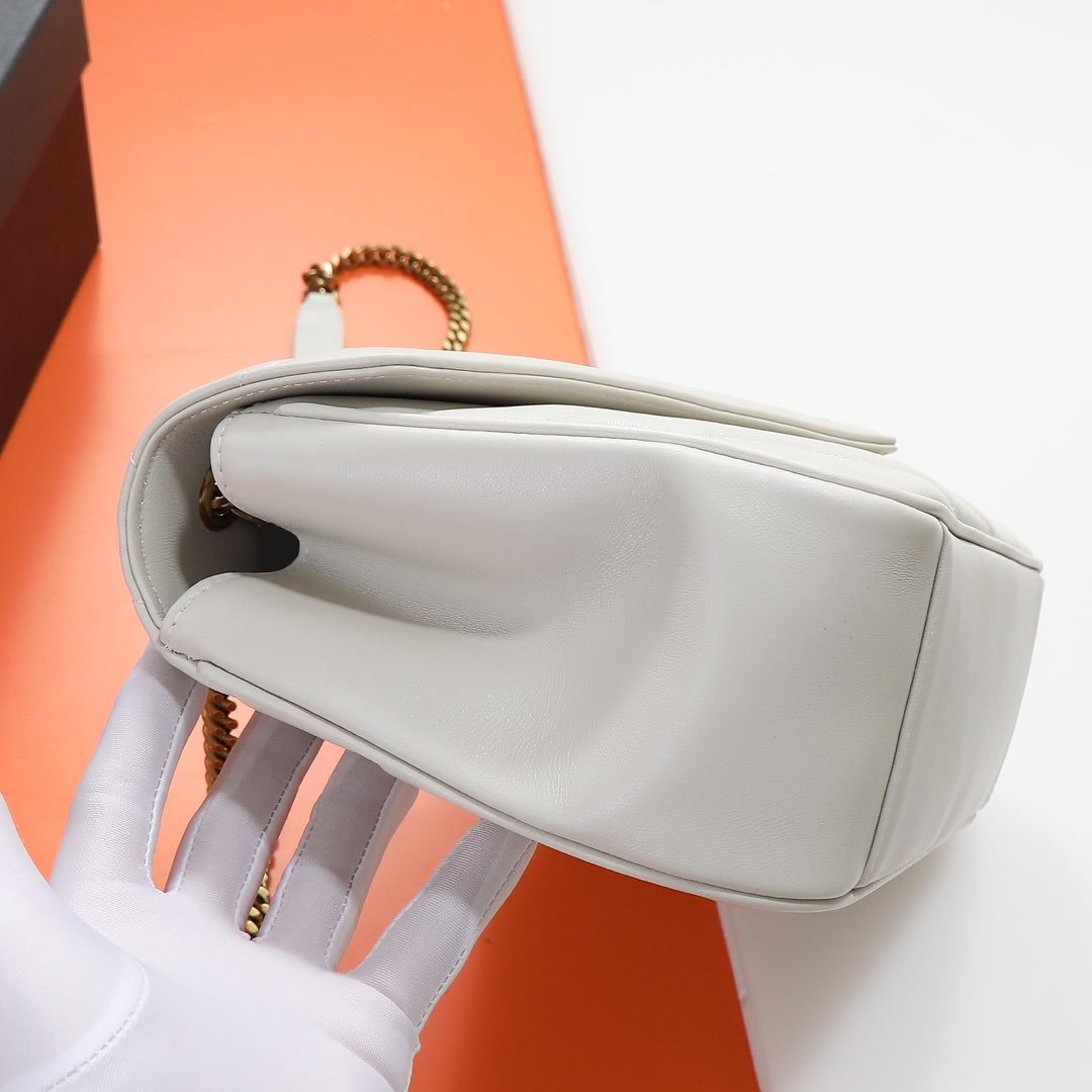 Y51 LOULOU medium in MATELASSÉ lambskin 29x17x8cm