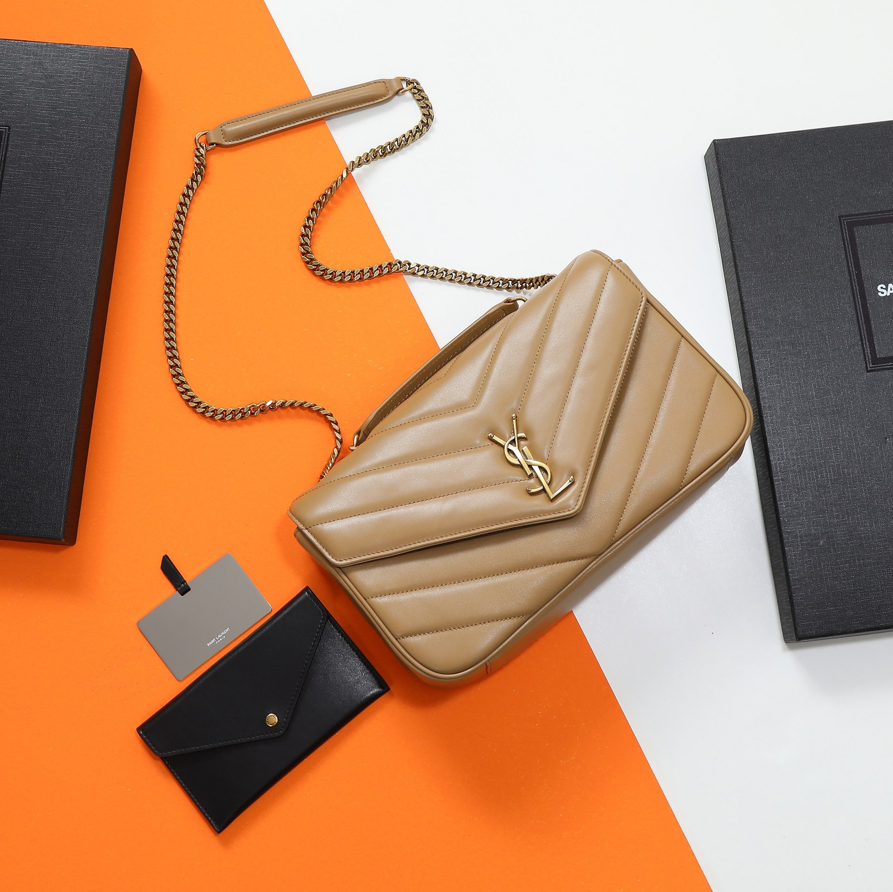 Y51 LOULOU medium in MATELASSÉ lambskin 29x17x8cm