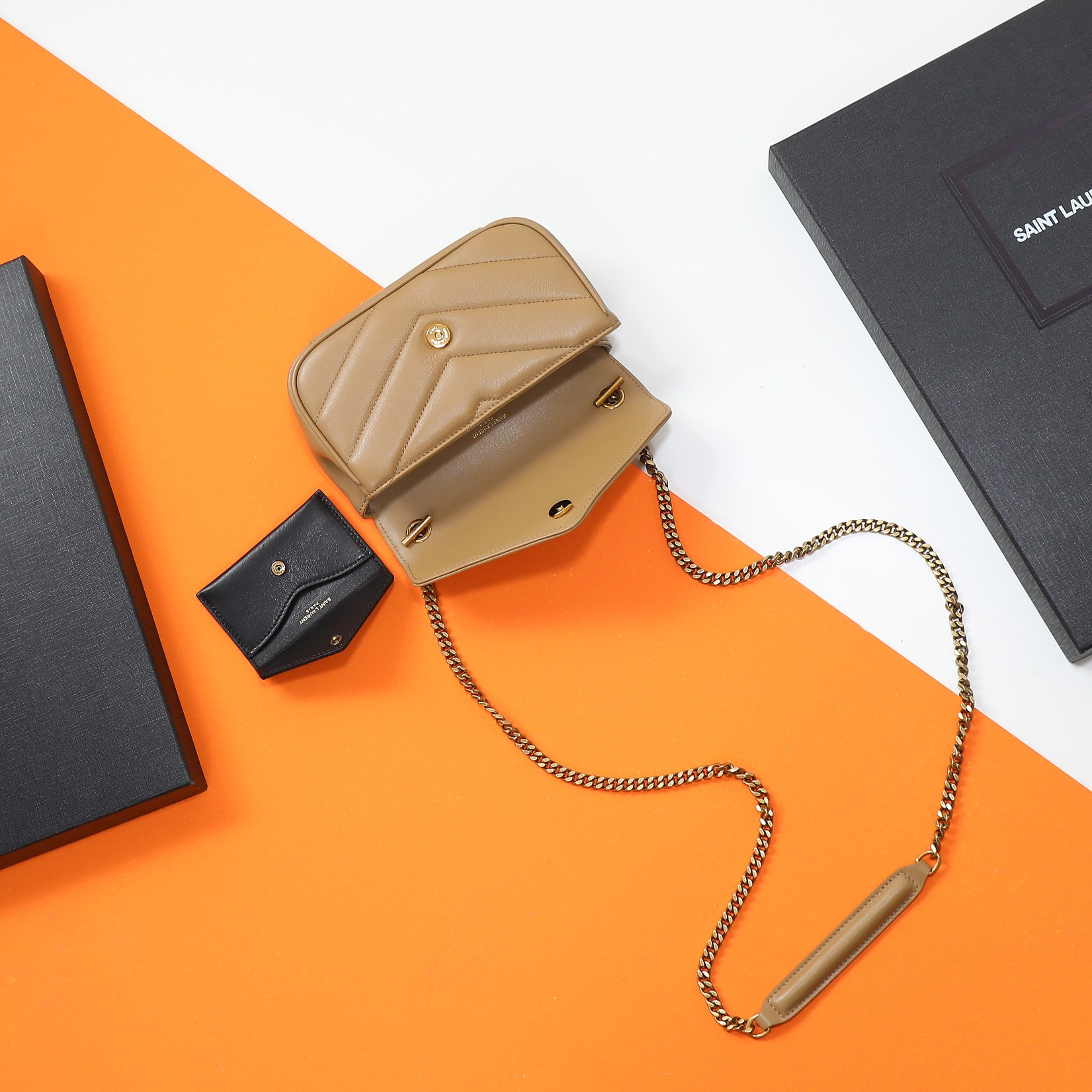 Y51 LOULOU MINI in lambskin 20X12X5cm