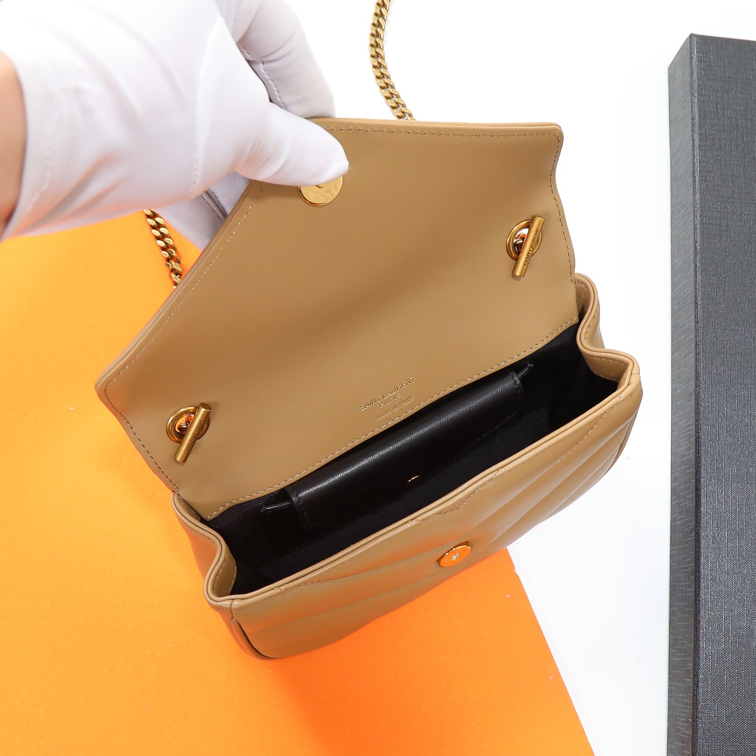 Y51 LOULOU MINI in lambskin 20X12X5cm