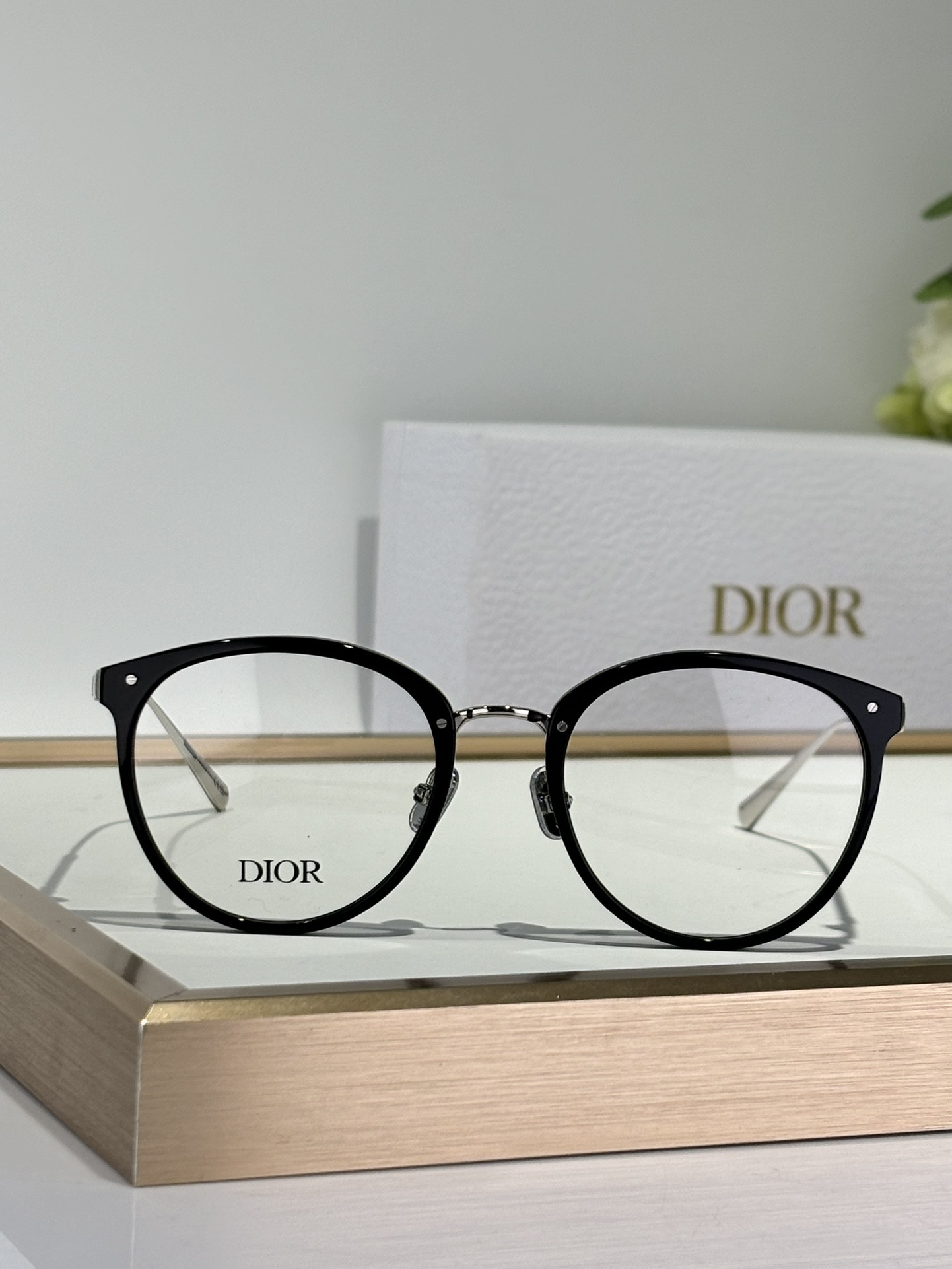 D10r Glasses Mini CD A6L 51-20-145