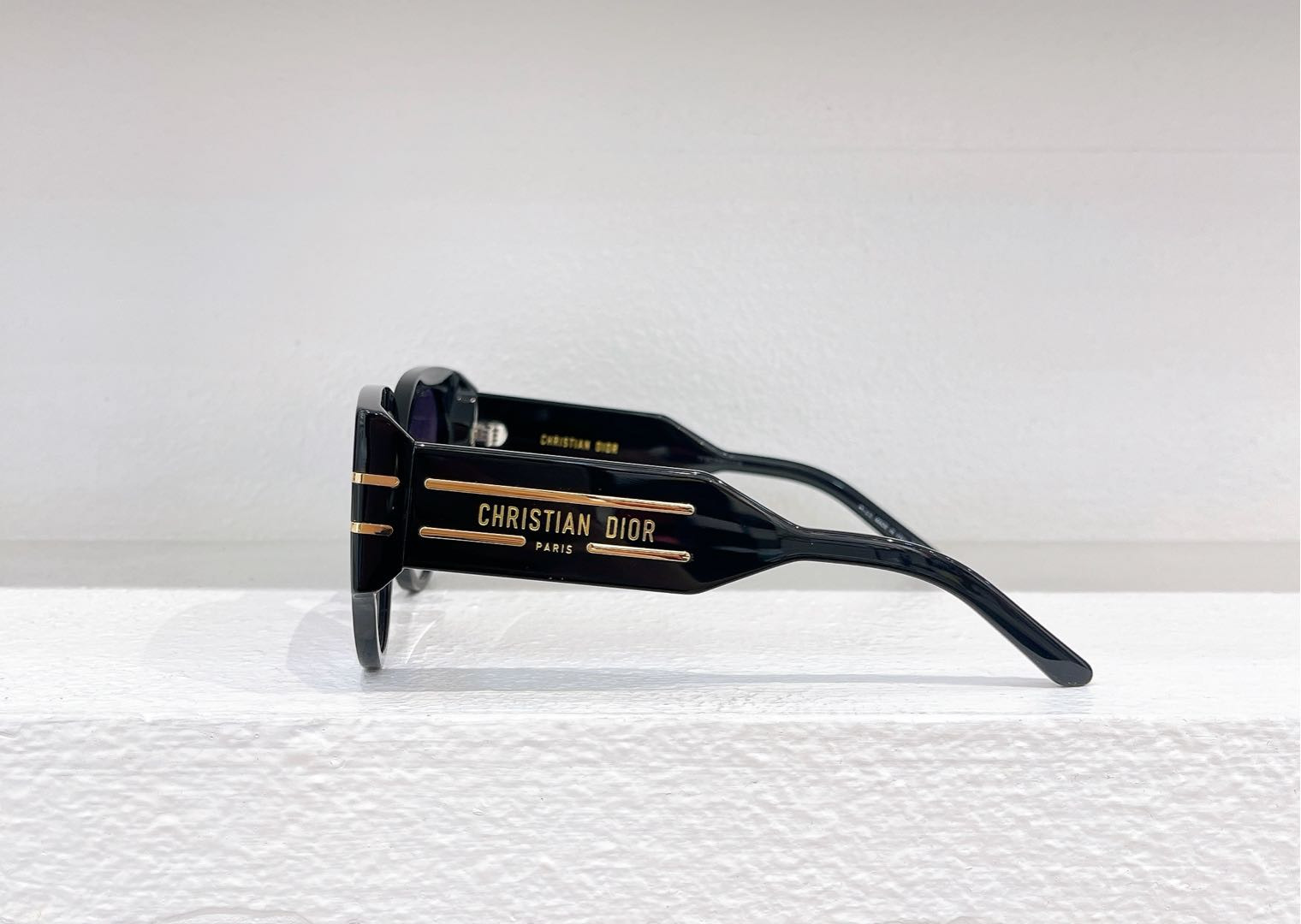 D10r Glasses Signature  R2F 55-18-140