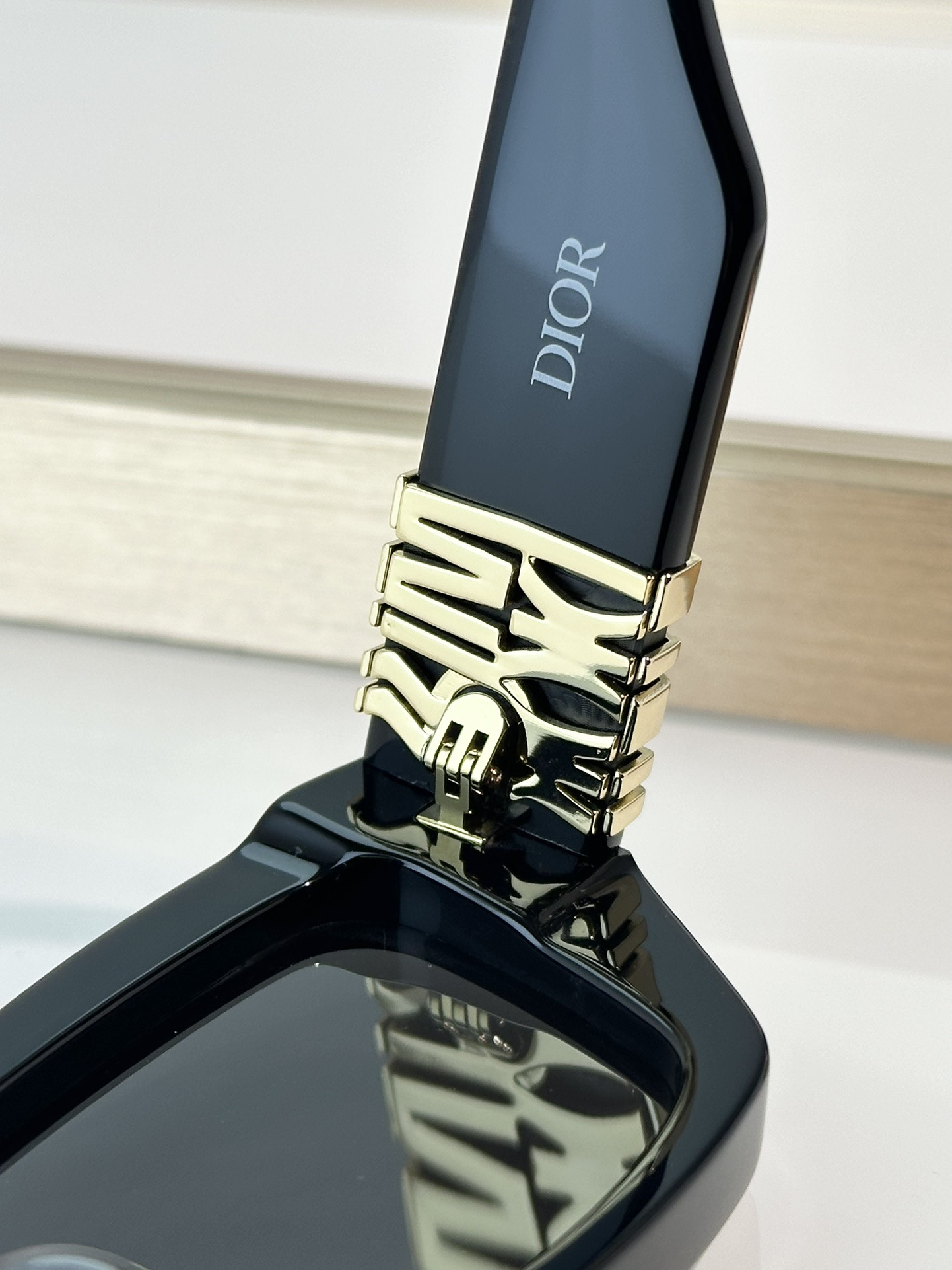 D10r Glasses S1F 56-17-140