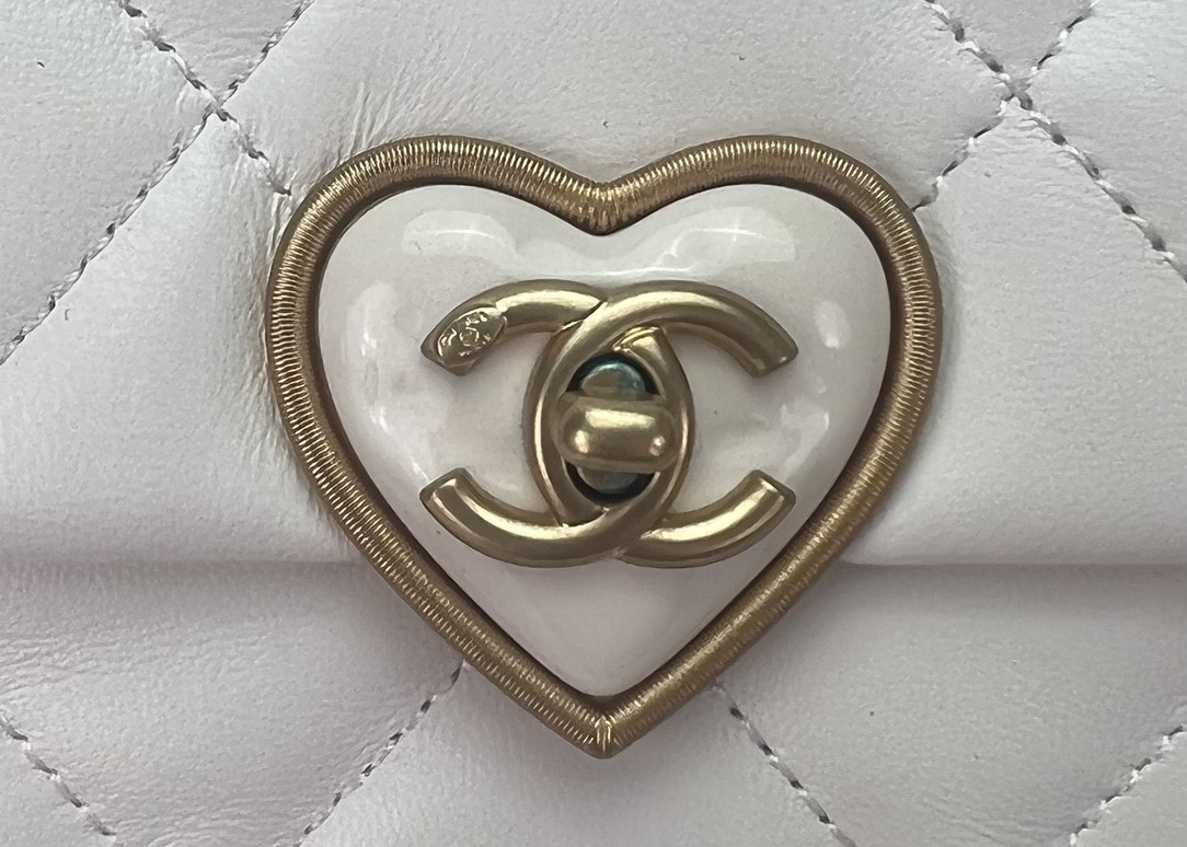 Ch**el FLAP HANDBAG CF 18x13.5x5.5cm