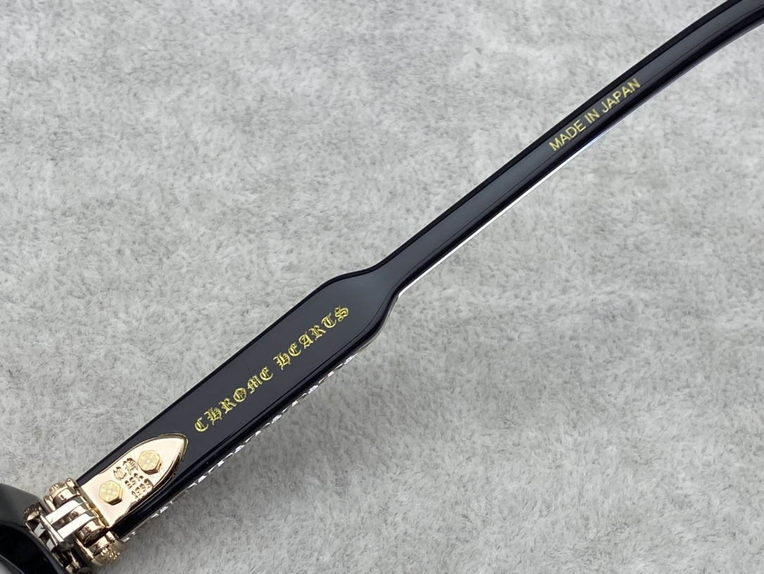 Ch*0me He**ts Glasses BK18KGP 53-21-151