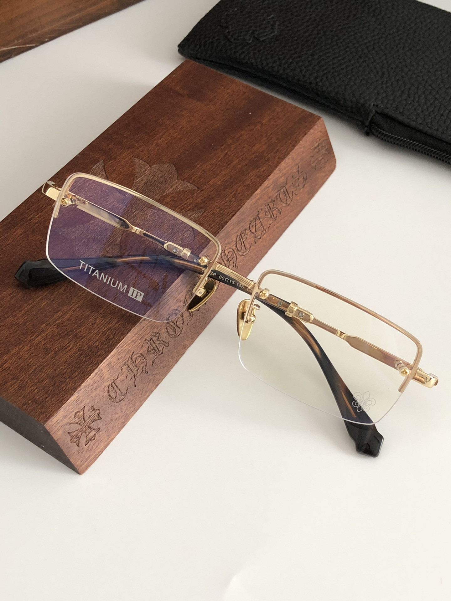 Ch*0me He**ts Glasses CH8289 60-15-156