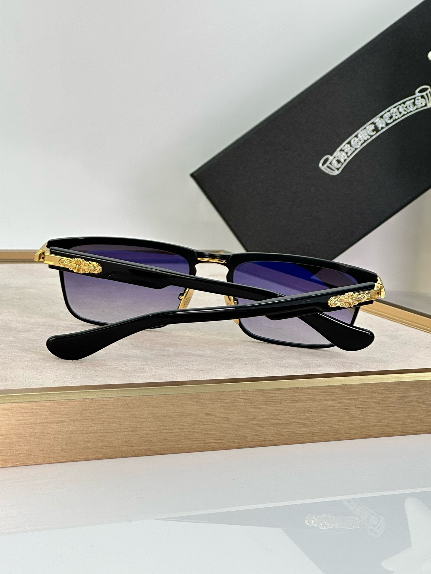 Ch*0me He**ts Glasses ss24 56-18-146