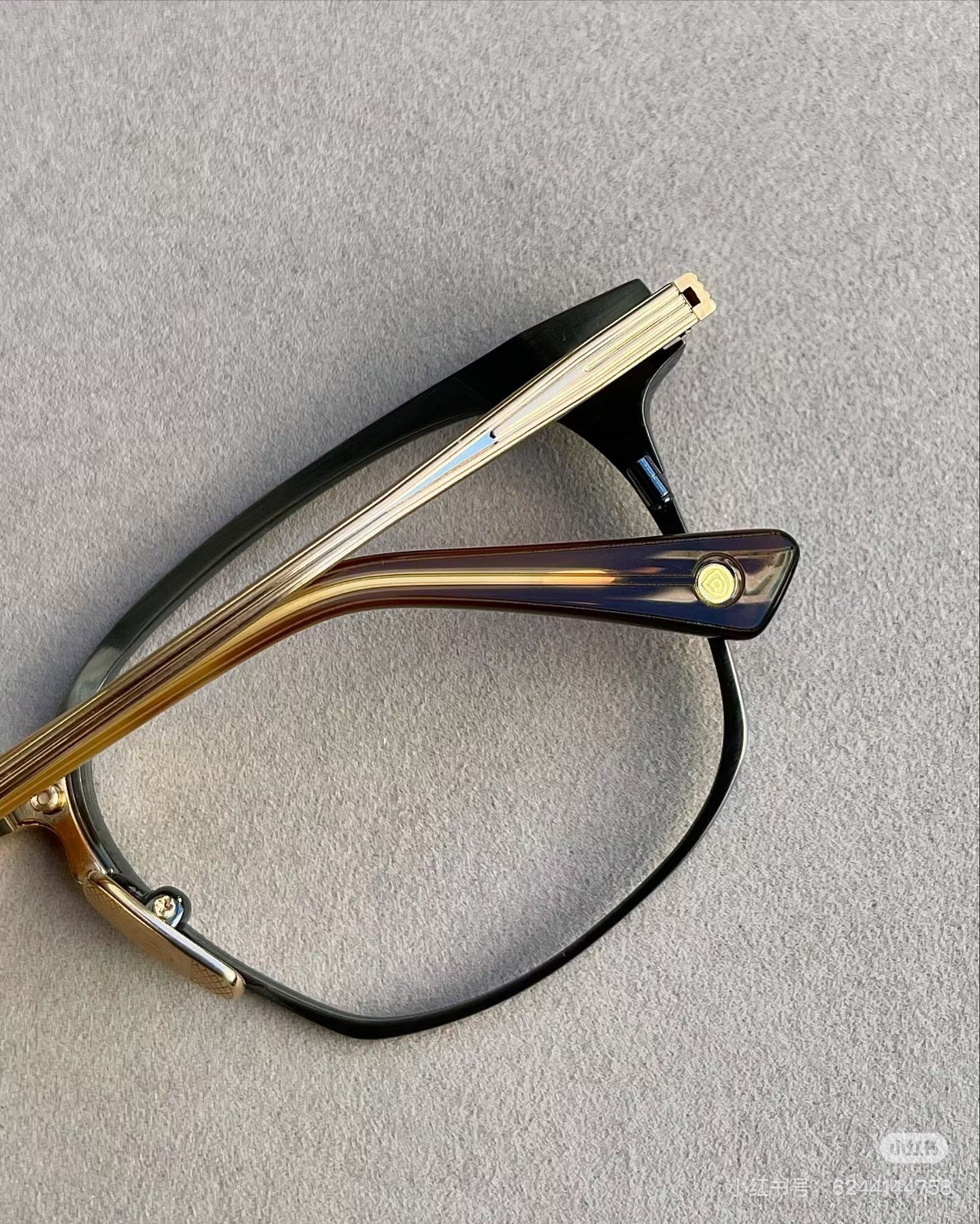 DITA Glasses DTX167 52-19-145 titanium