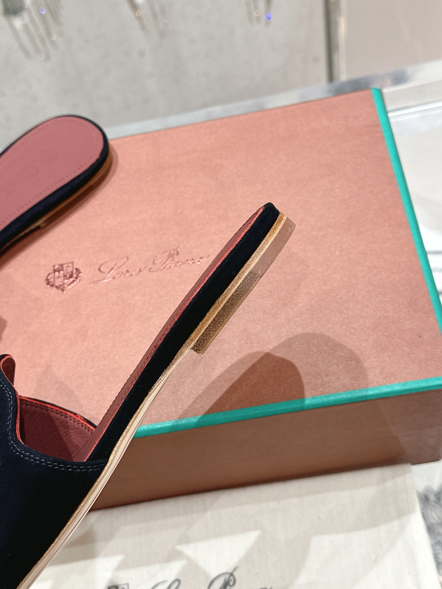 UA L0r0 P1ana Summer Charms Sandal