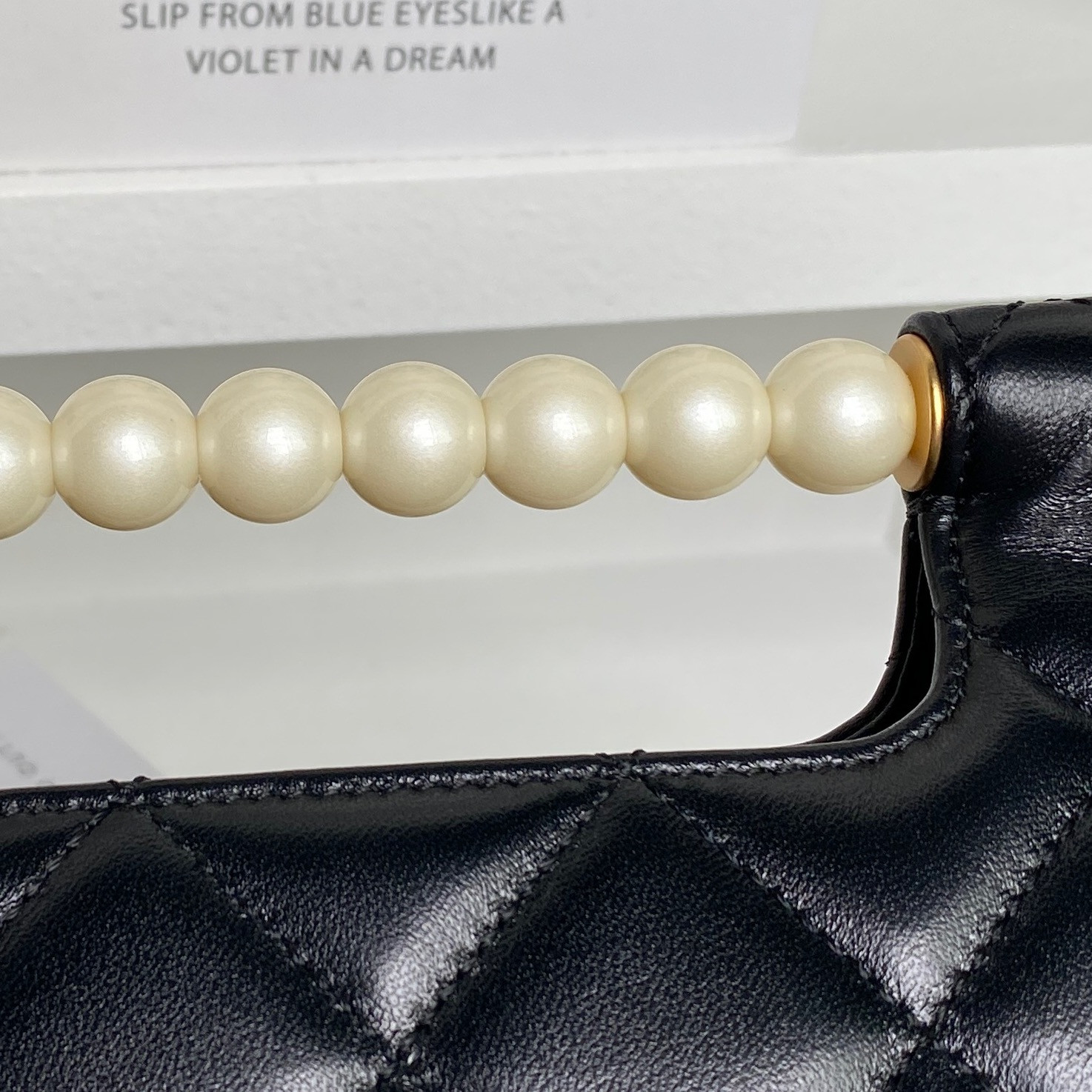 Ch**el 25P Bag AS5390 17.5×25×7cm