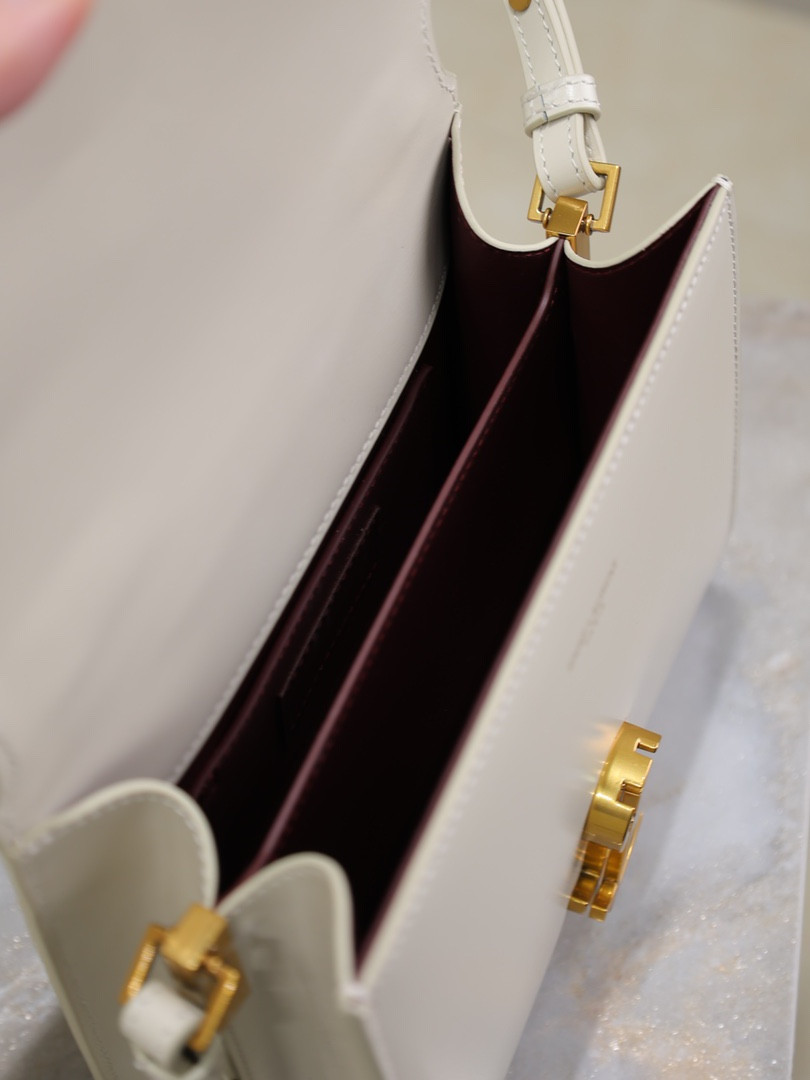 Y51 cassandra mini top handle bag 20x16x7.5cm