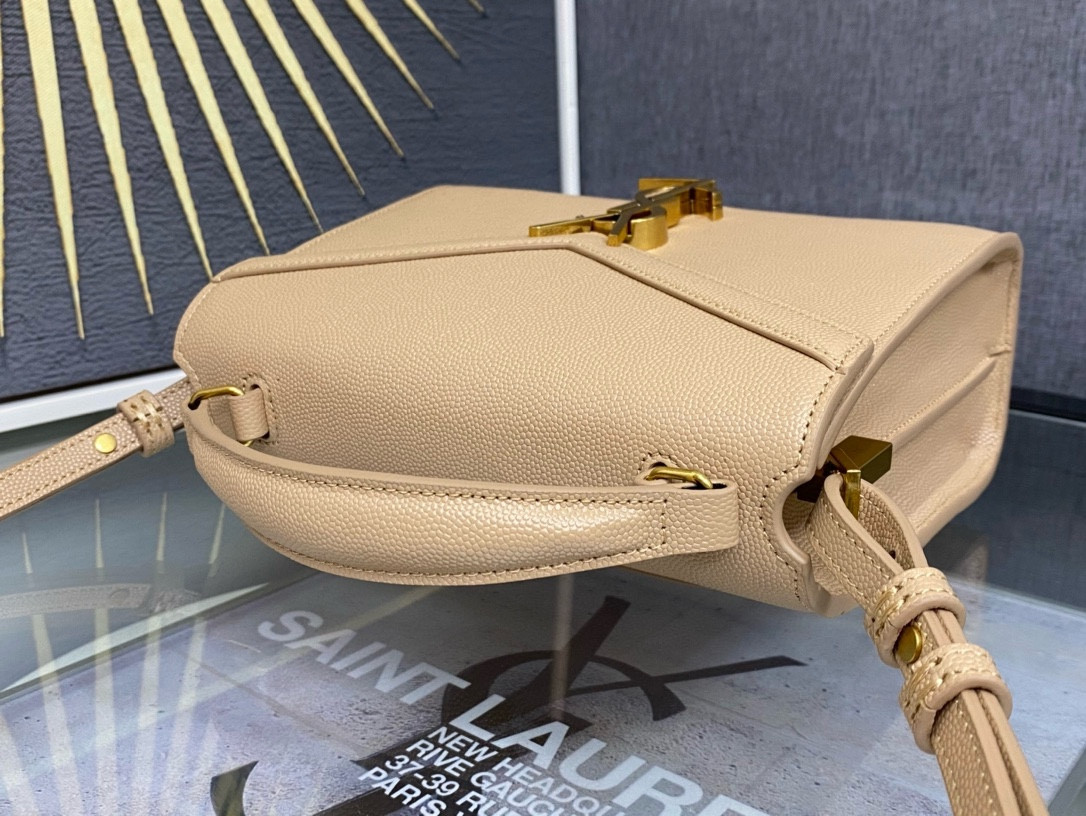 Y51 cassandra mini top handle bag 20x16x7.5cm