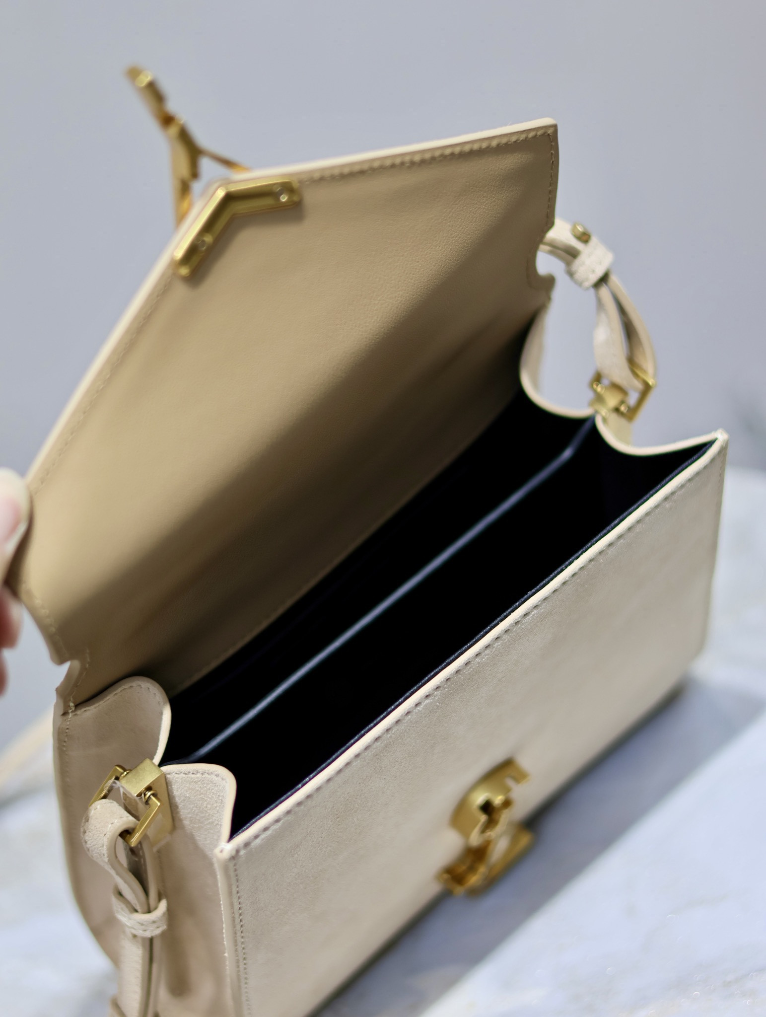 Y51 cassandra mini top handle bag 20x16x7.5cm