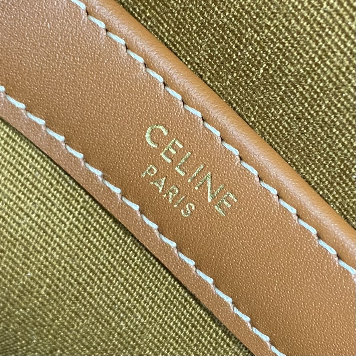 Ce1i*e Small Bowling in Triomphe canvas and calfskin 25x17x10cm