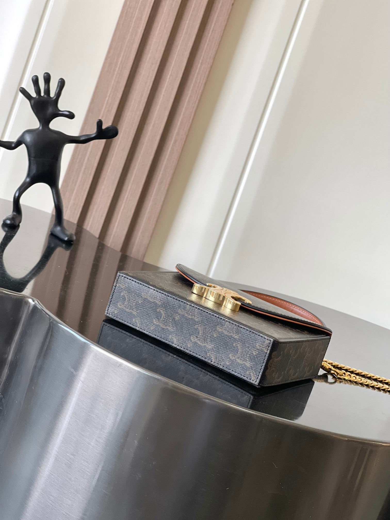 Ce1i*e SMALL BOX BLANDINE in Triomphe Canvas and Calfskin 16x12x4cm