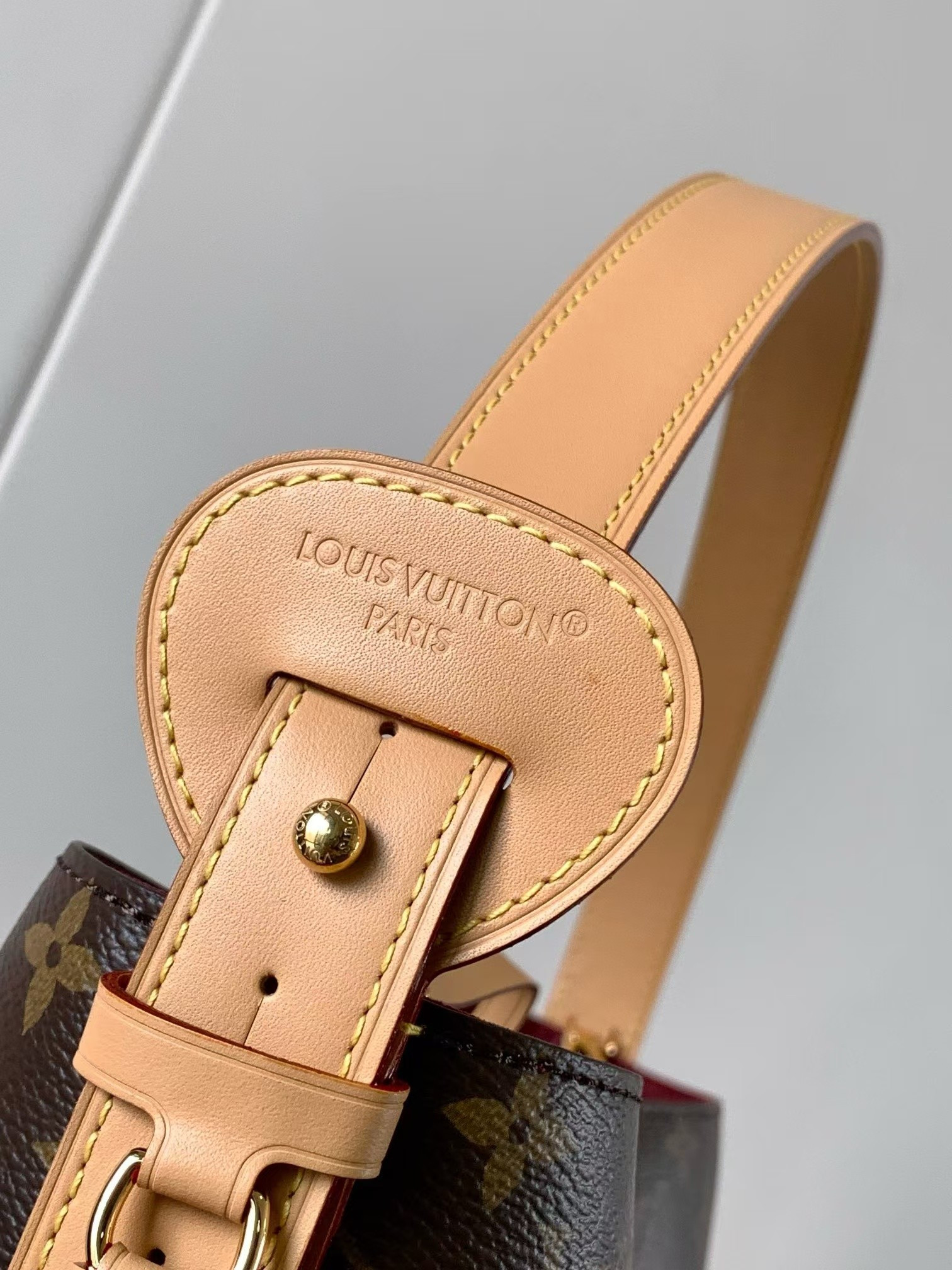 LV All In GM M12926 26 x 31 x 18 cm