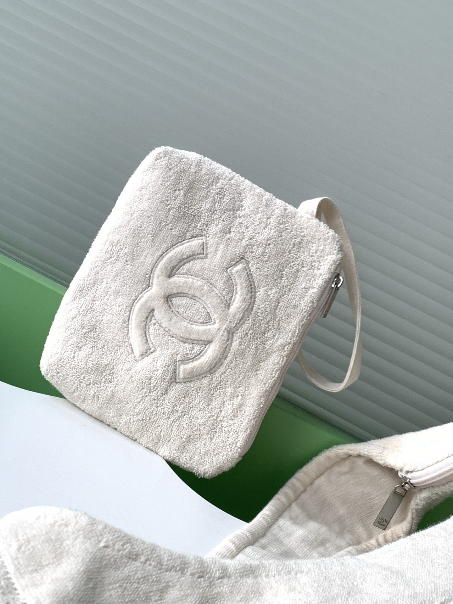 Ch**el Coco Beach Beachwear Set 38x58x20cm