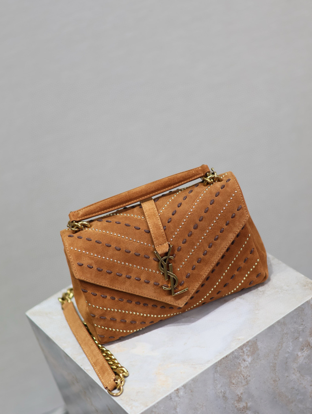 Y51 Monogram COLLEGE MEDIUM BAG 24x17x6cm