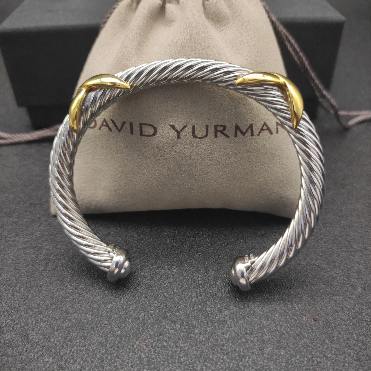 David Yurman 7mm Double X Bracelet(Wrist circumference 16-20cm)