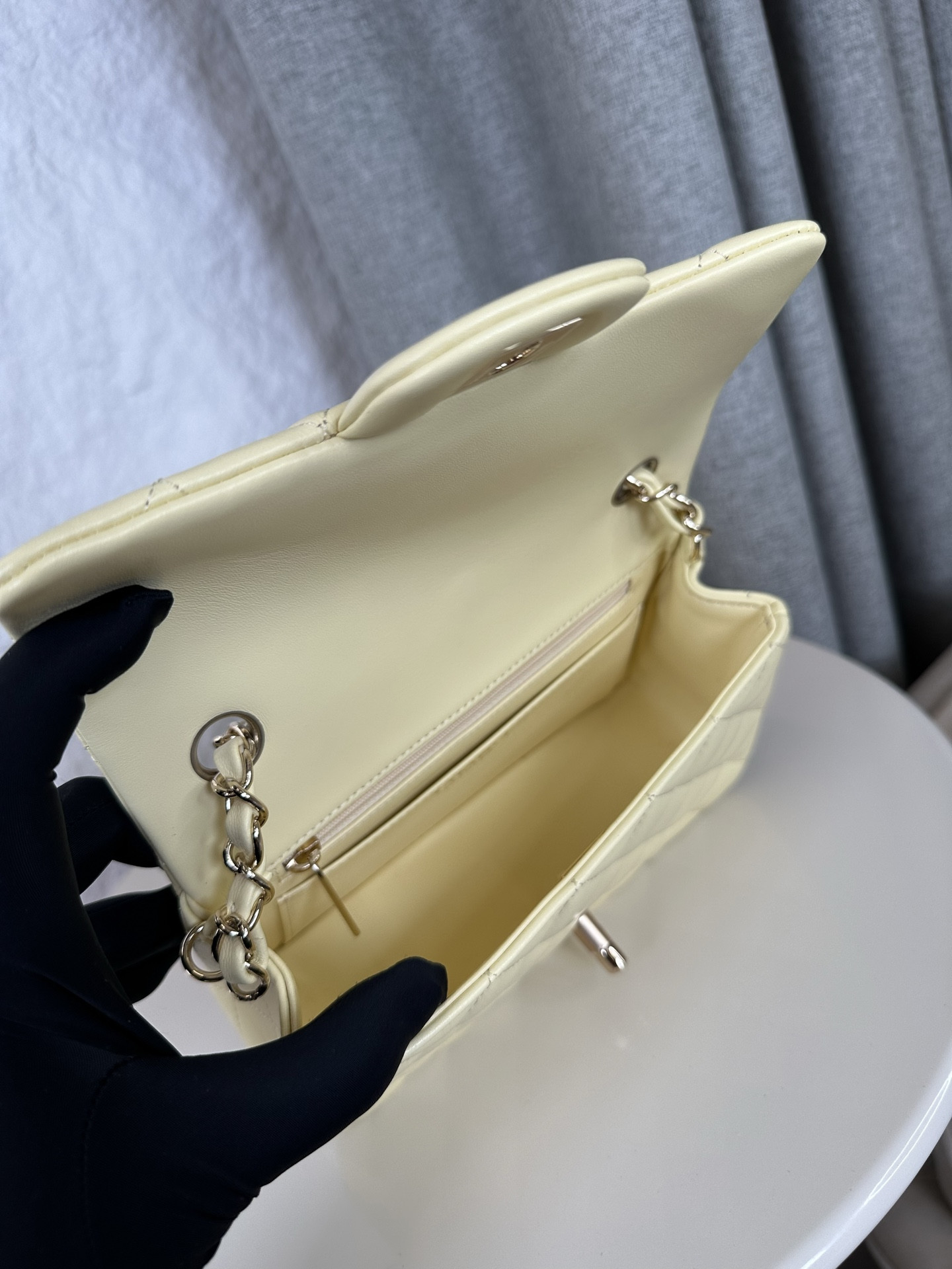 Ch**el Mini Flap Bag 20x12x6cm