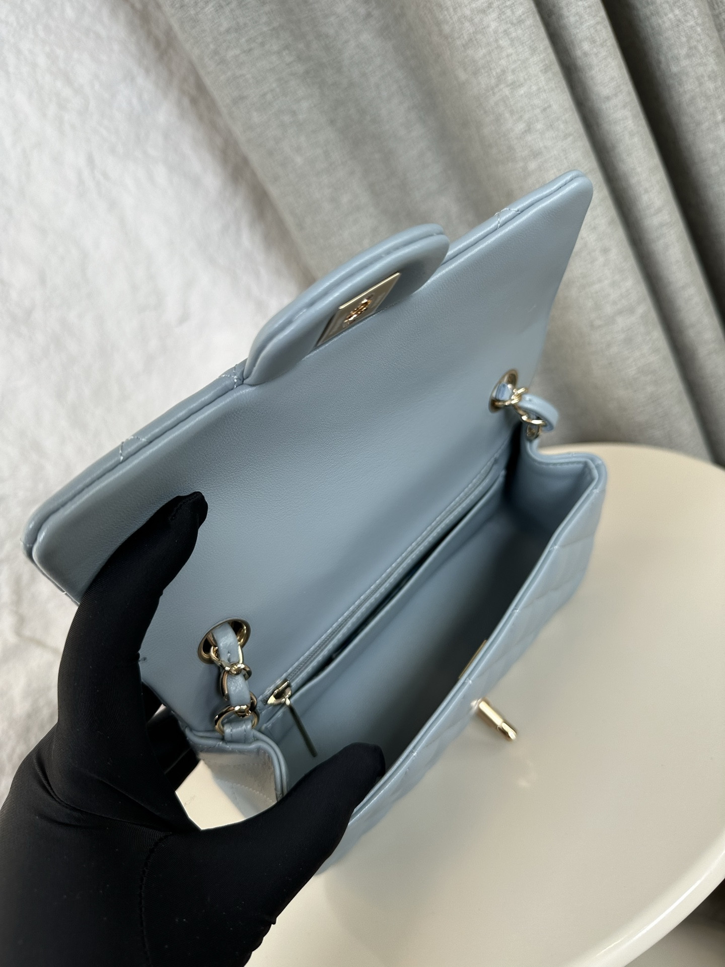 Ch**el Mini Flap Bag 20x12x6cm