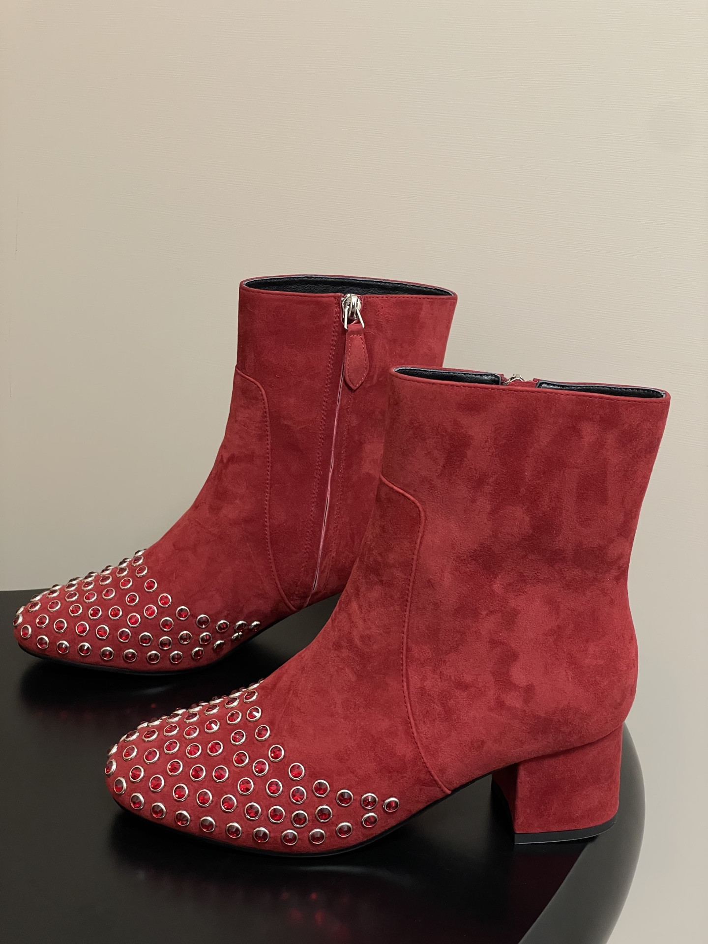 UA Alaia Crystal D1am0nd Boots 5.5cm Heel(Customized Size 7-10 days production time)