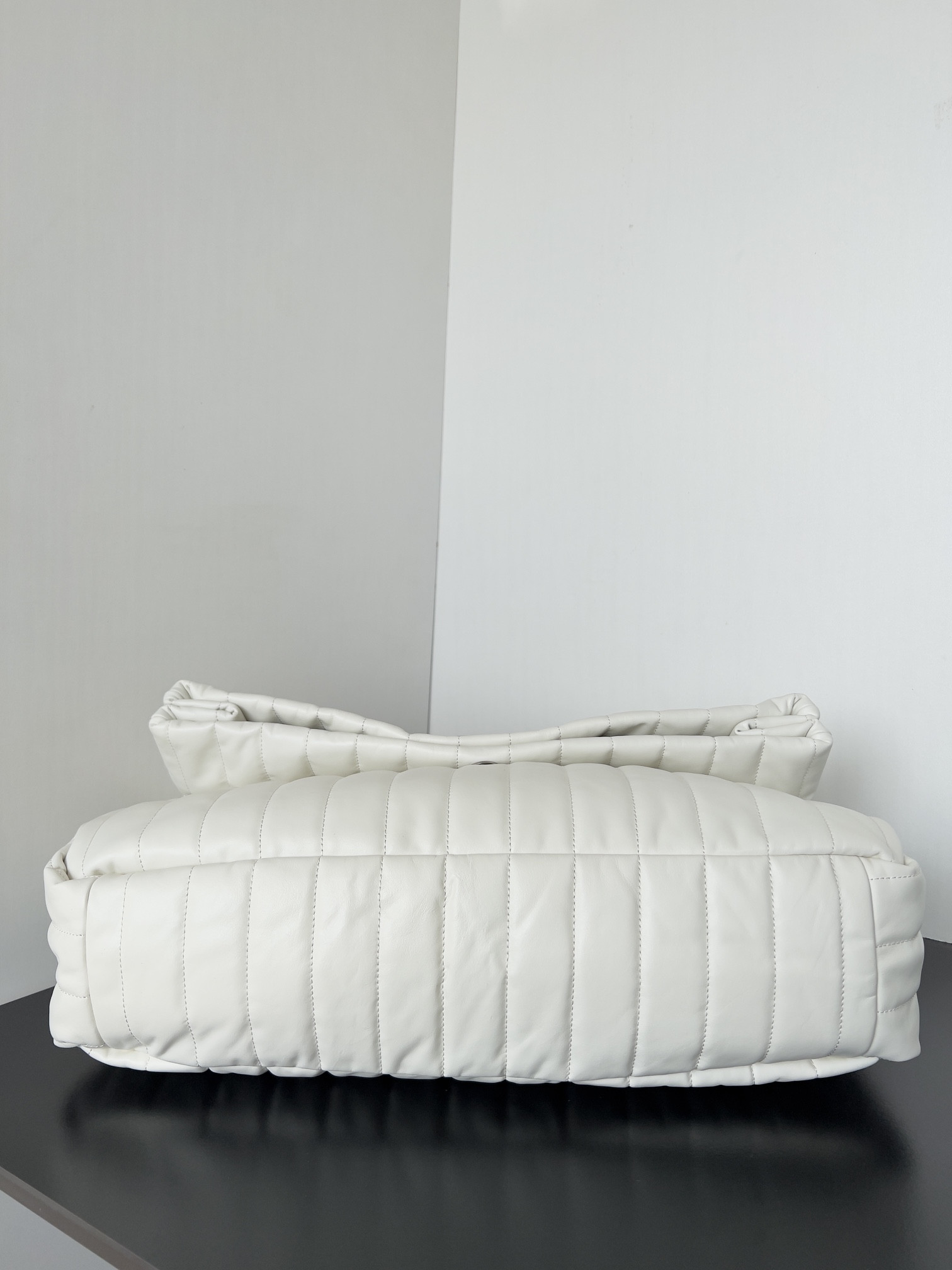 Ba1en*iaga Monaco Chain Bag Large 43.5x32x23cm