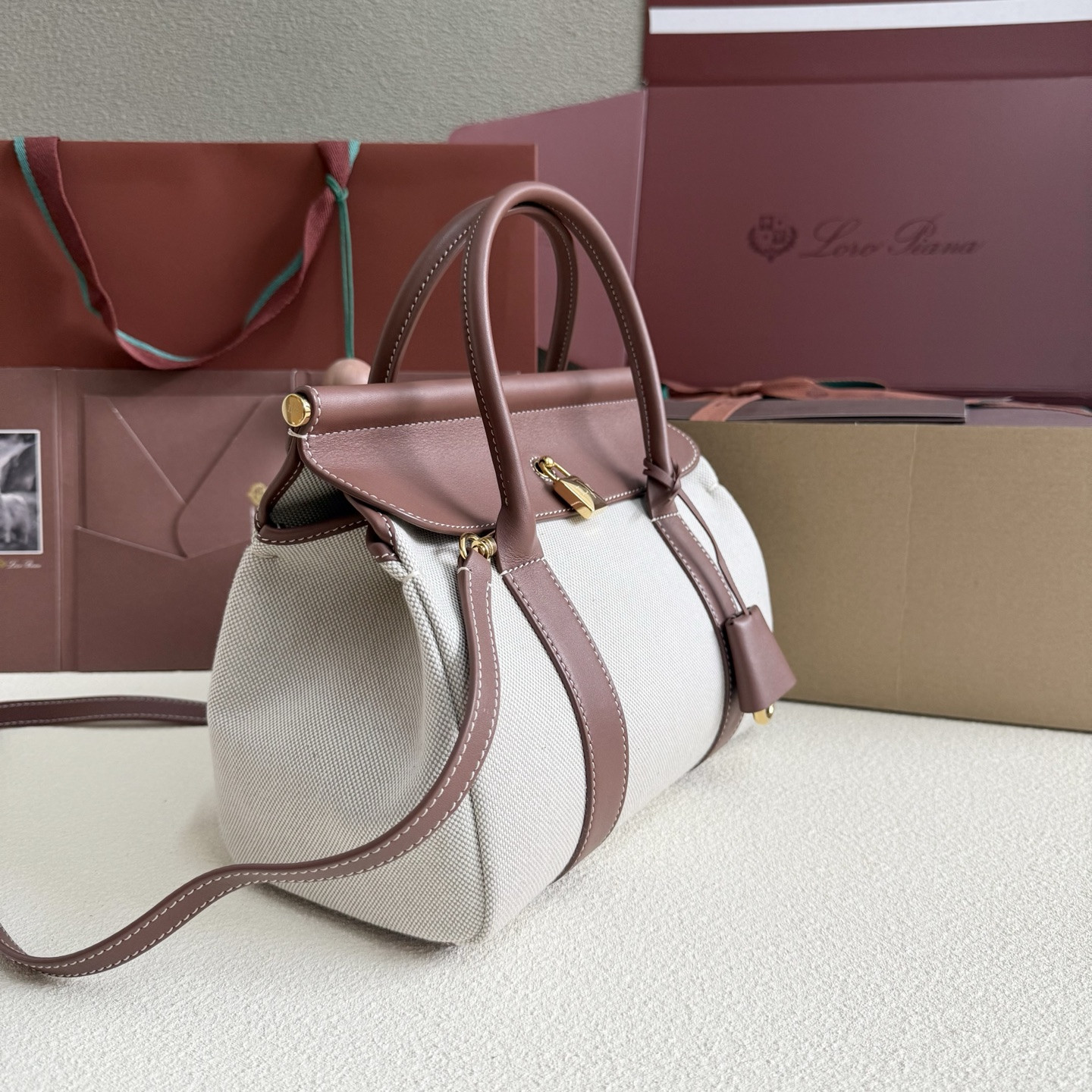 L0r0 P1ana Loom L25 25x18x12.5cm